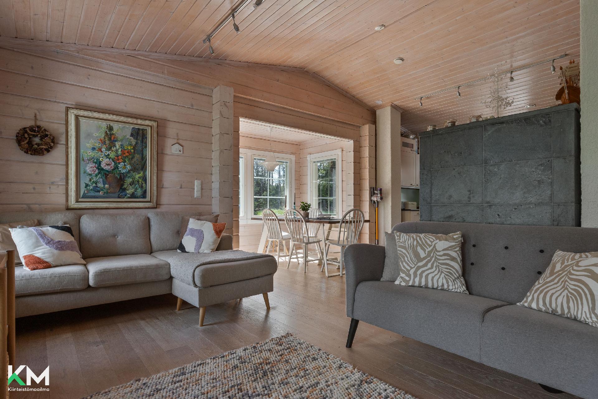 Lintumäentie 126, Kalliola, Hollola