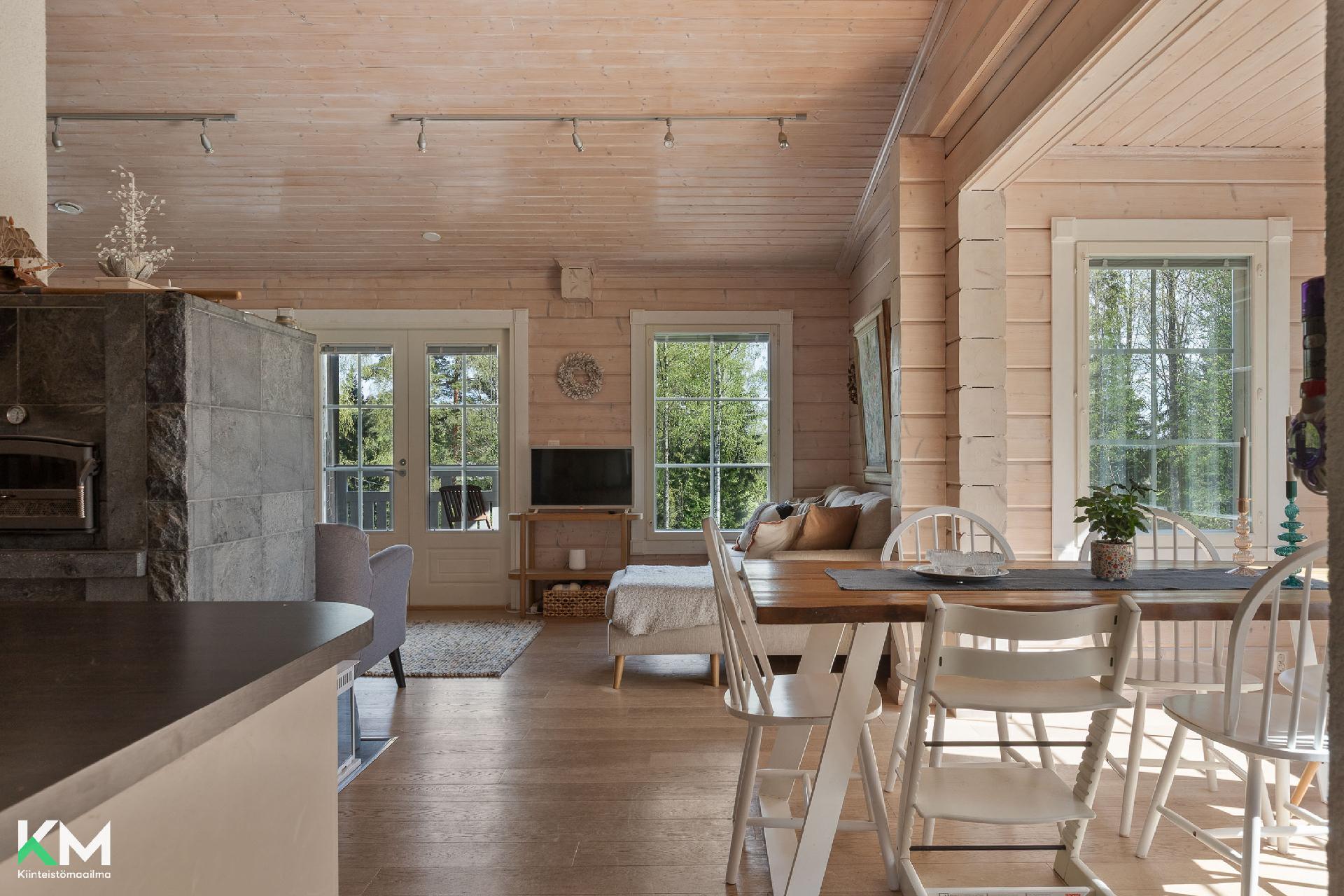 Lintumäentie 126, Kalliola, Hollola