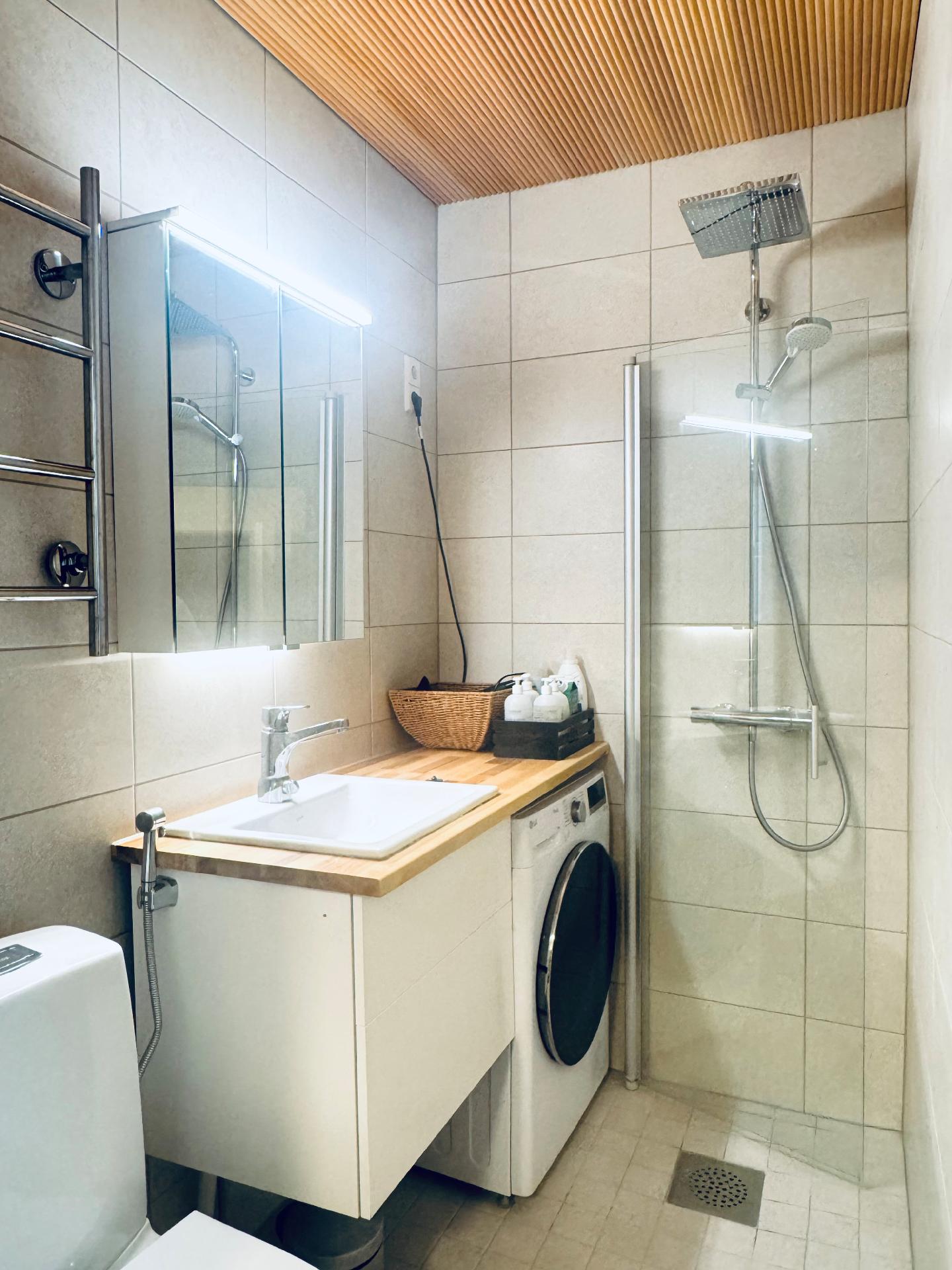 Työmiehenkatu 2, Kamppi, Helsinki