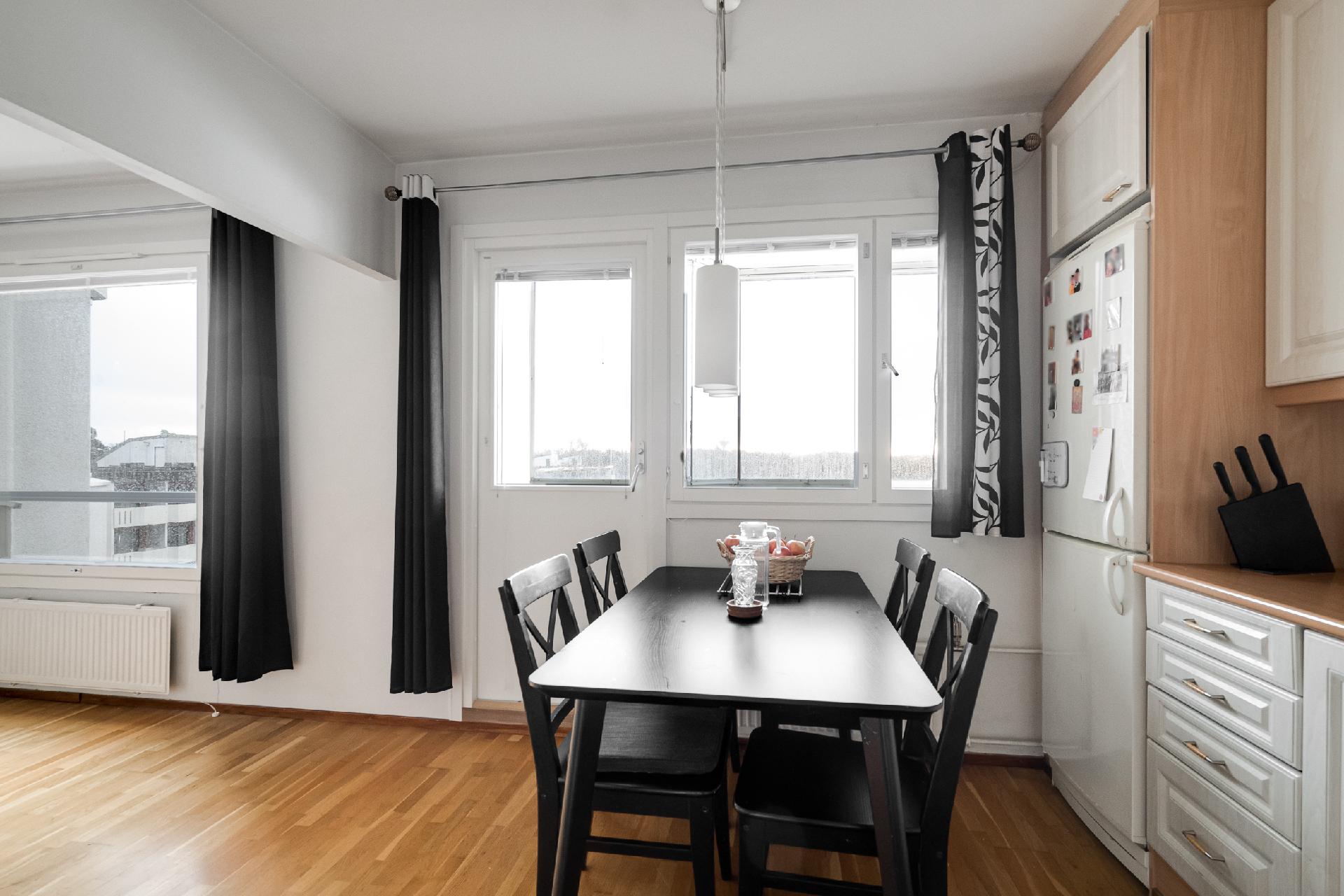 Kukinkuja 10, Martinlaakso, Vantaa