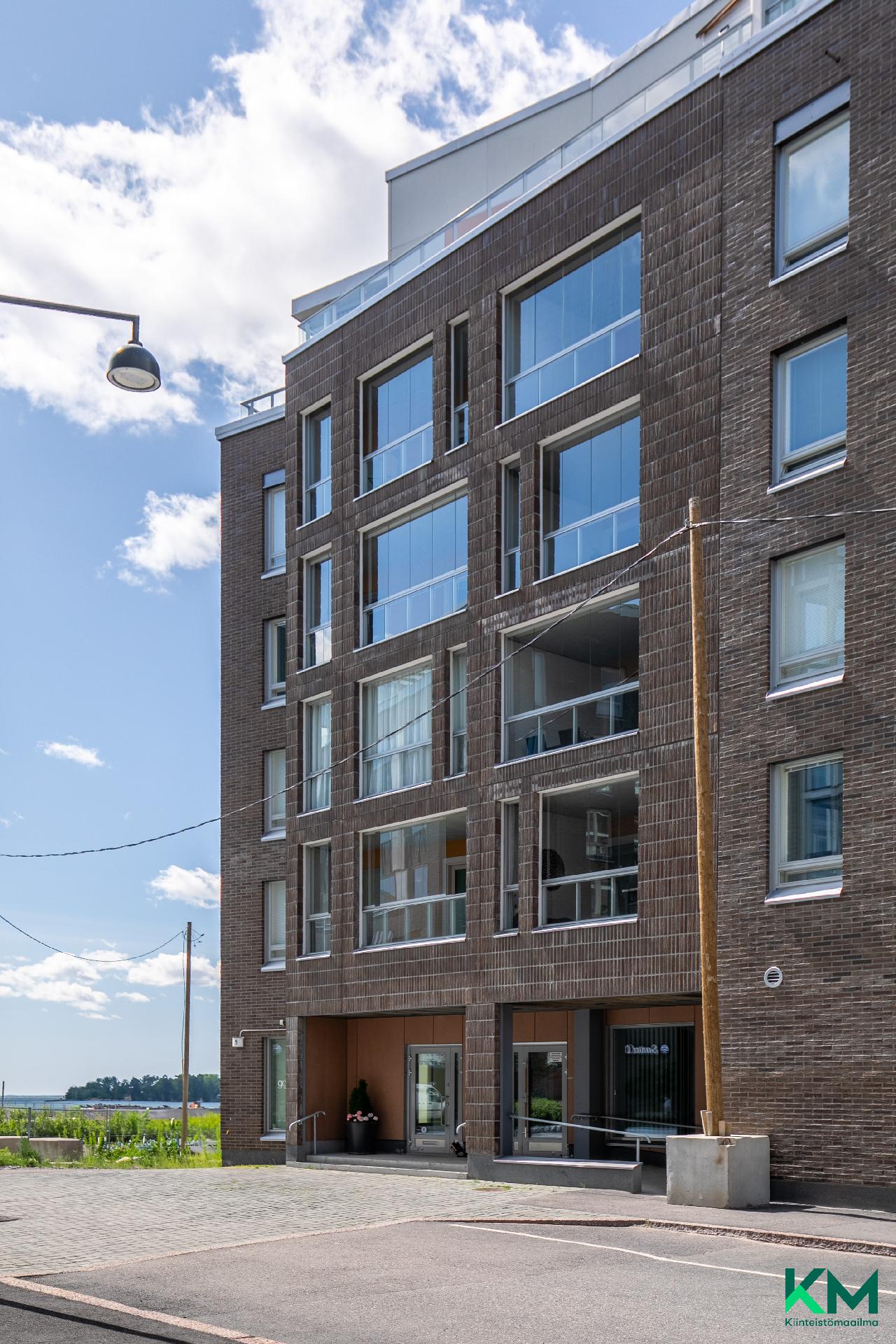 Bermudankatu 5, Jätkäsaari, Helsinki