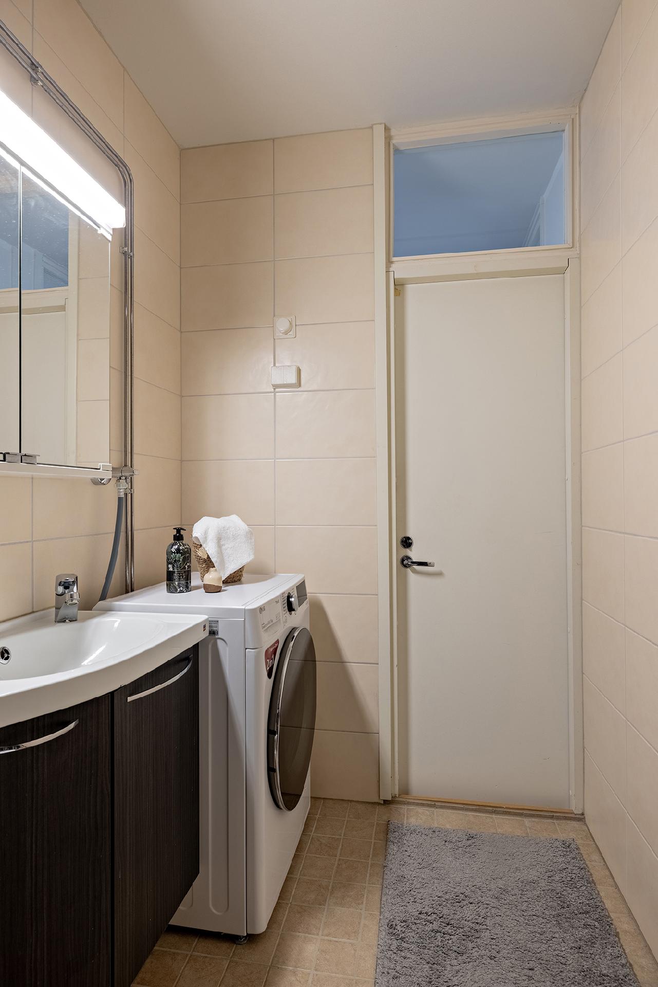 Ampuhaukantie 5, Kaukovainio, Oulu