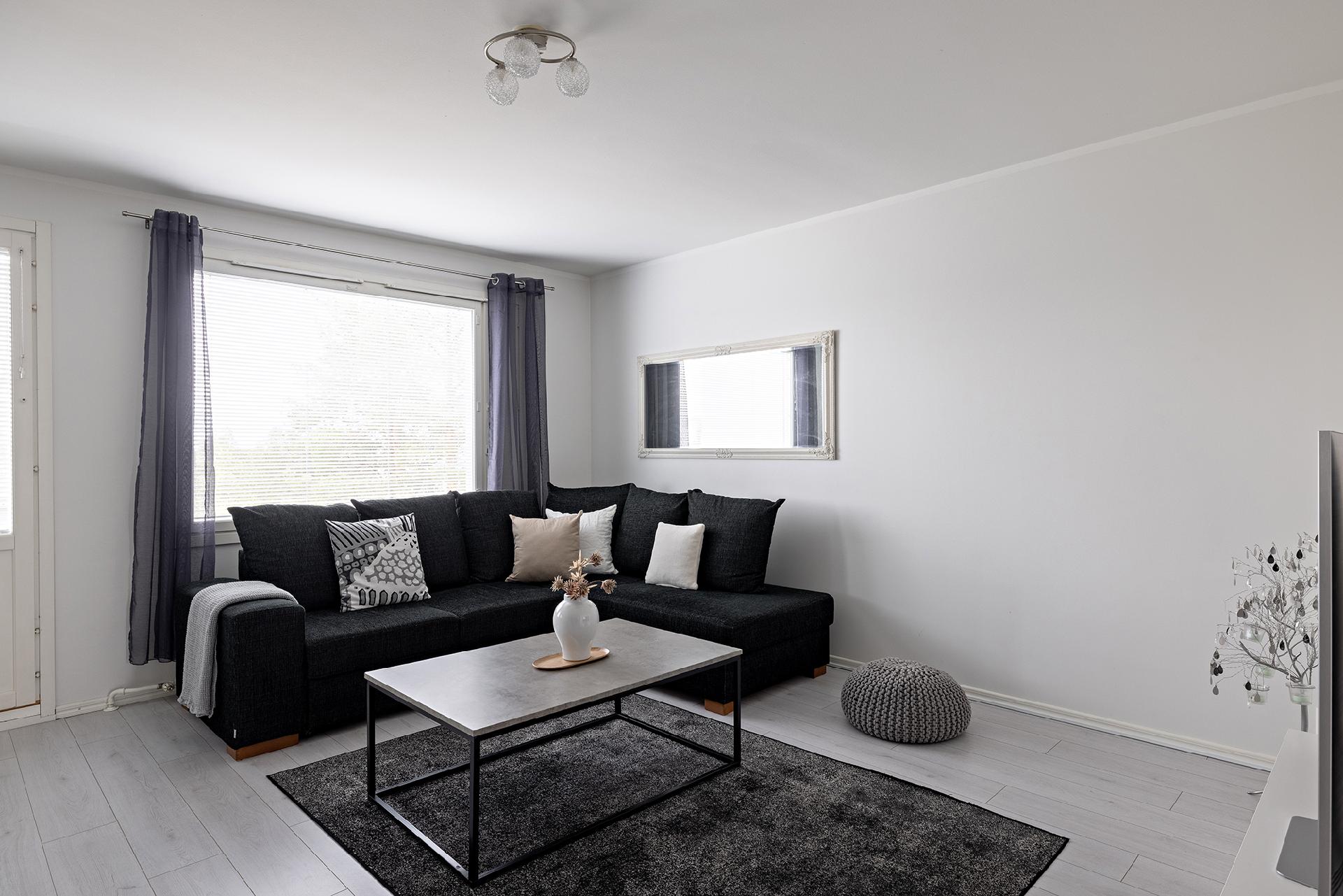 Ampuhaukantie 5, Kaukovainio, Oulu