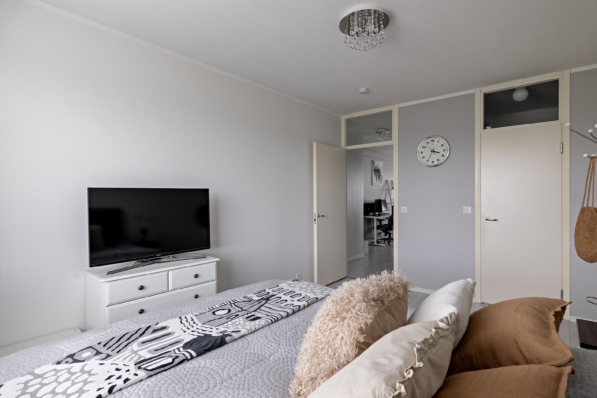 Ampuhaukantie 5, Kaukovainio, Oulu