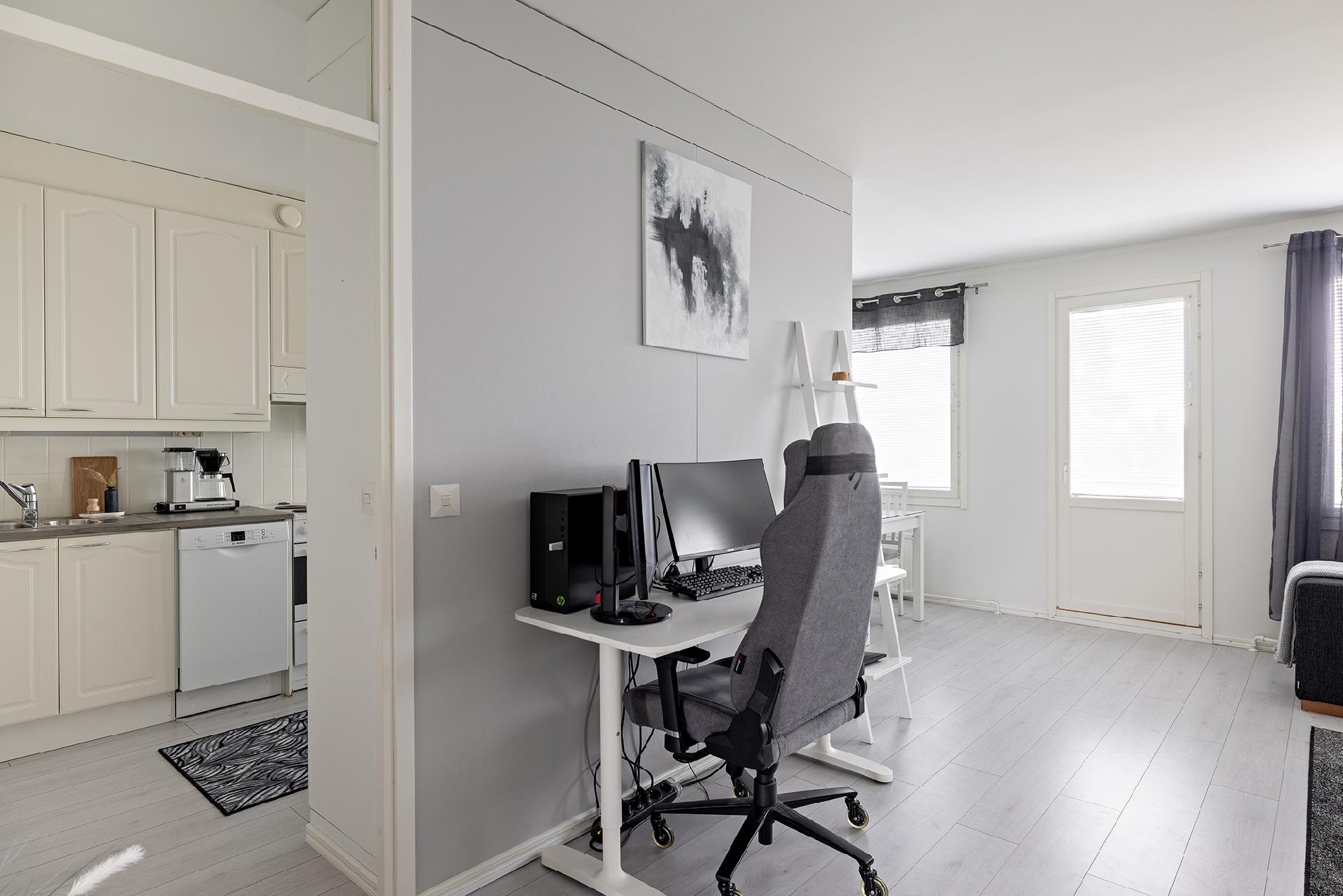 Ampuhaukantie 5, Kaukovainio, Oulu