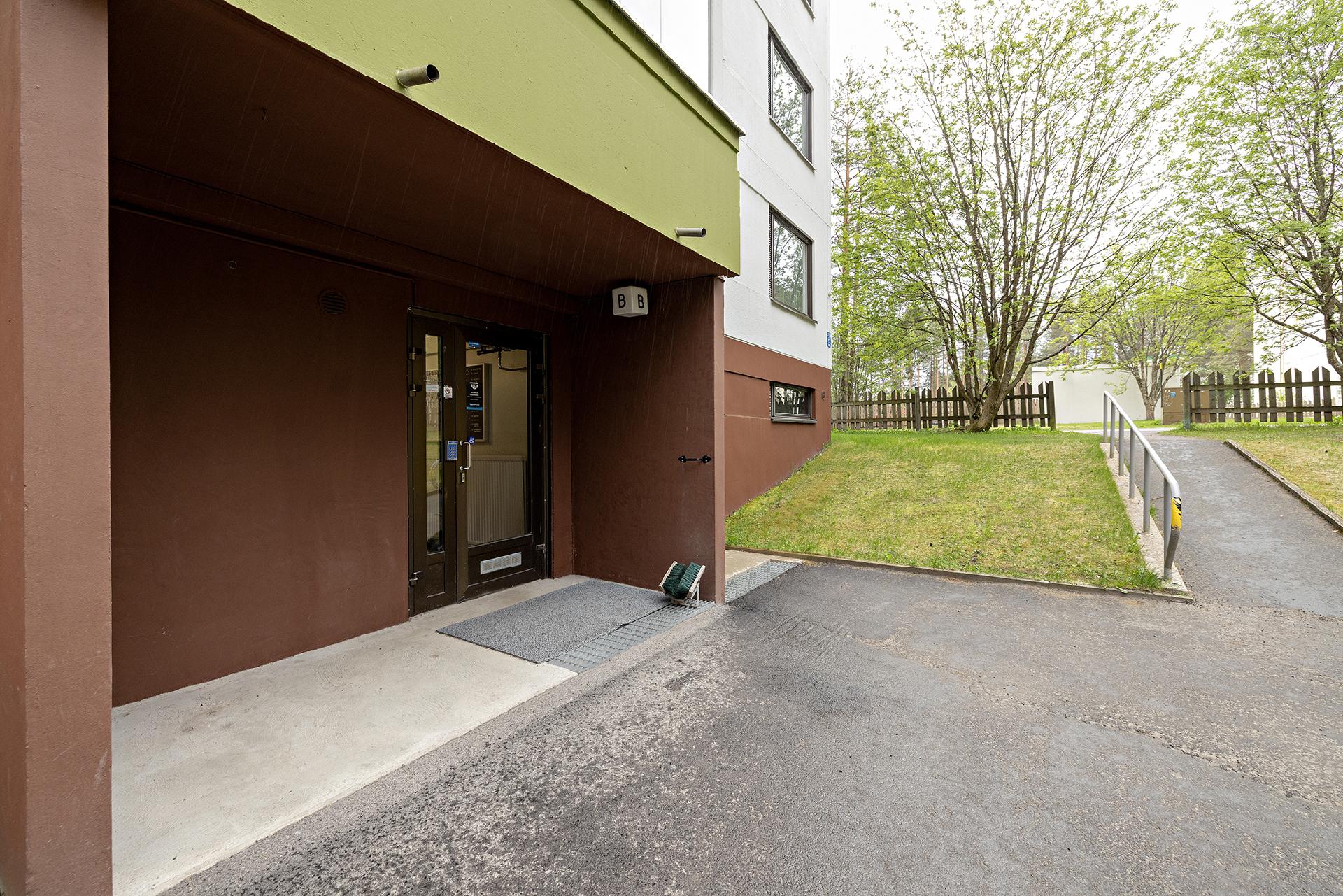 Ampuhaukantie 5, Kaukovainio, Oulu