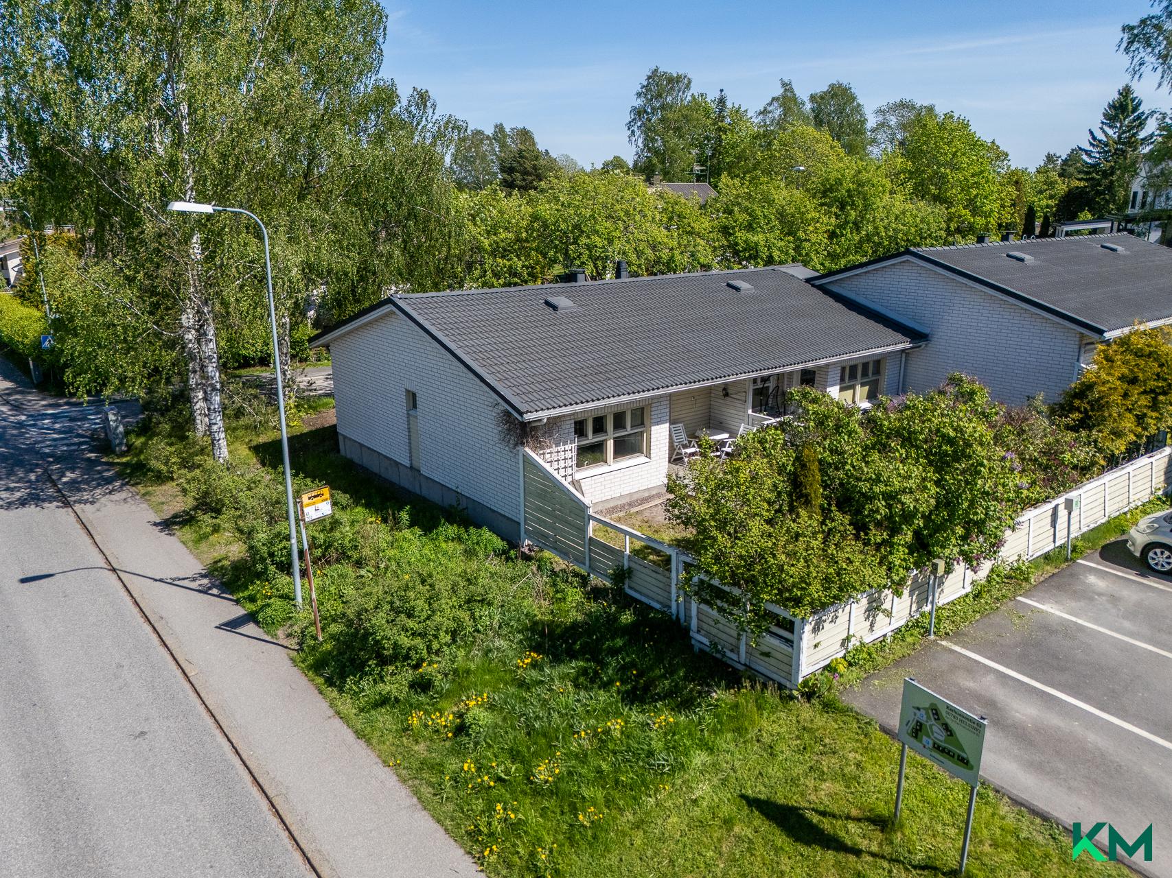 Karhusuontie 63, Tapaninvainio, Helsinki