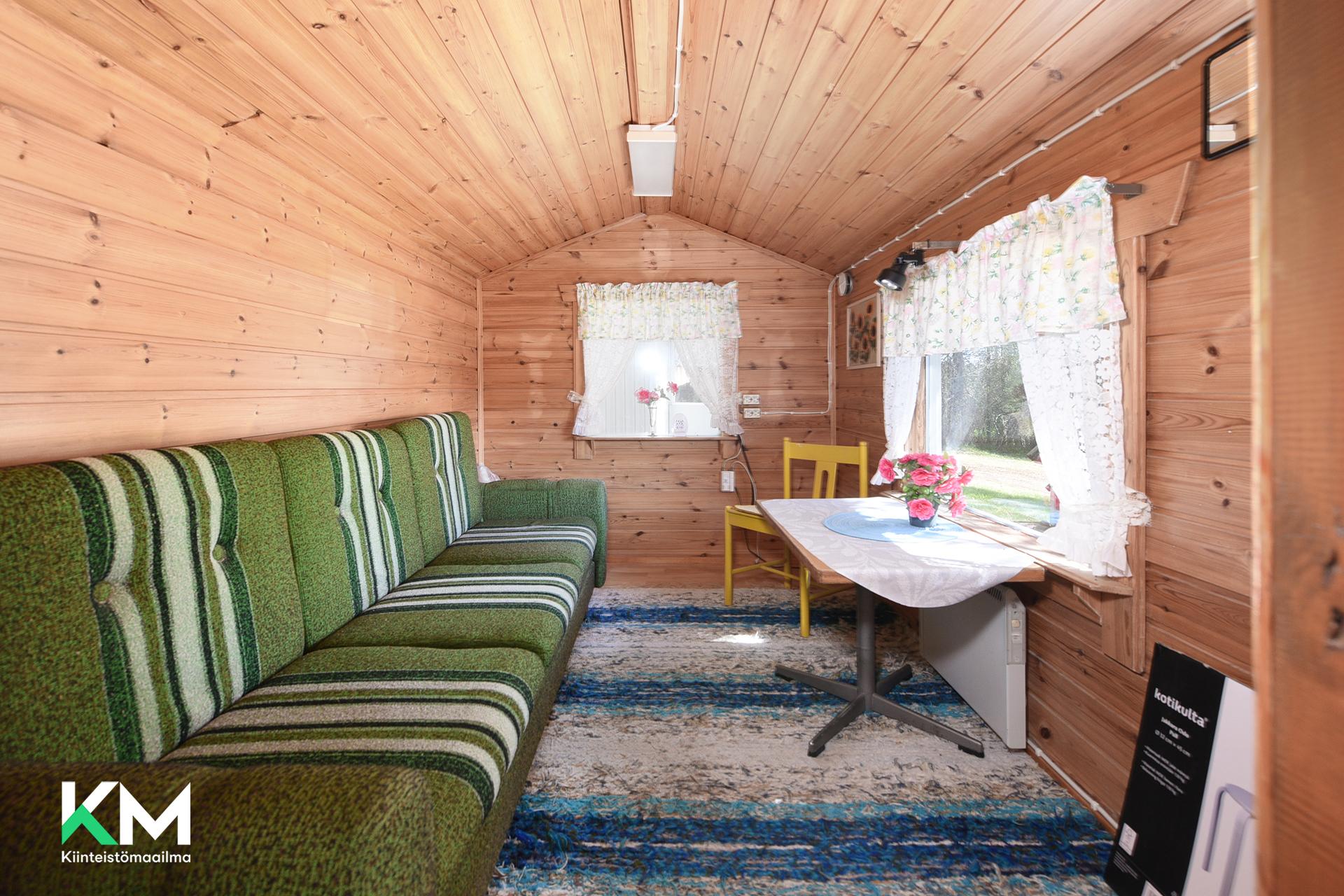 Rantakuja 12, Säyhtee, Iitti