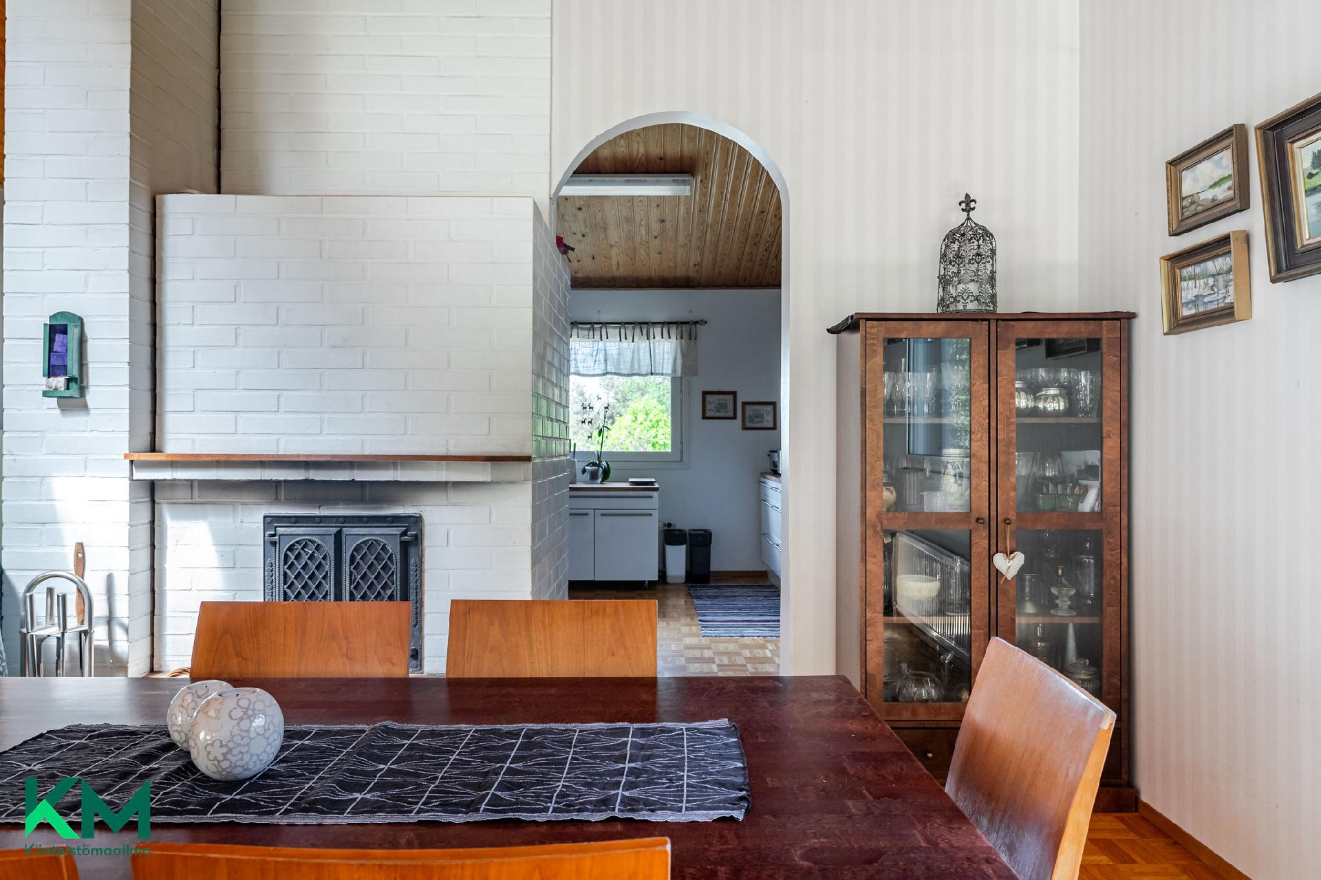 Muuntamotie 8, Vääksy, Asikkala