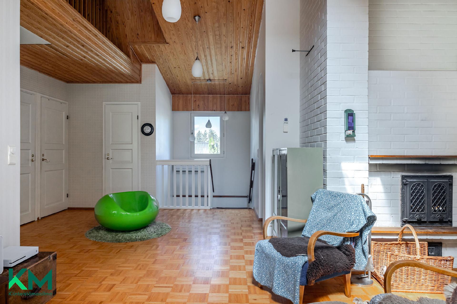 Muuntamotie 8, Vääksy, Asikkala