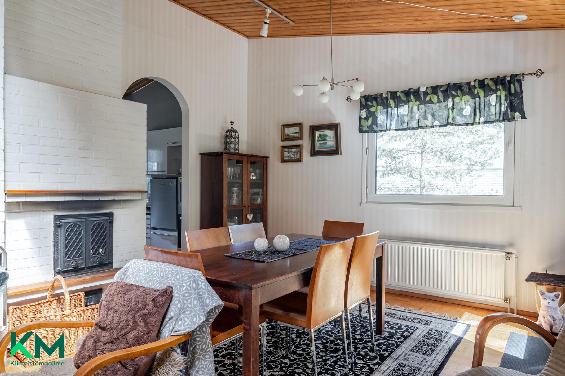 Muuntamotie 8, Vääksy, Asikkala