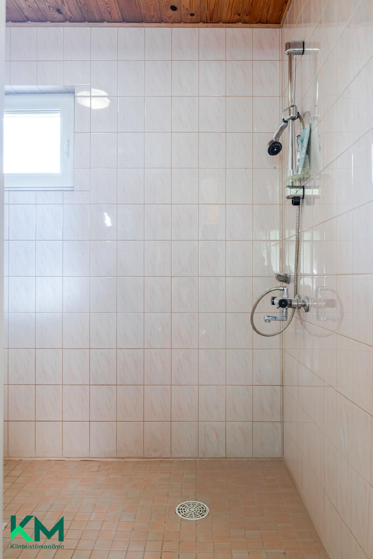 Muuntamotie 8, Vääksy, Asikkala