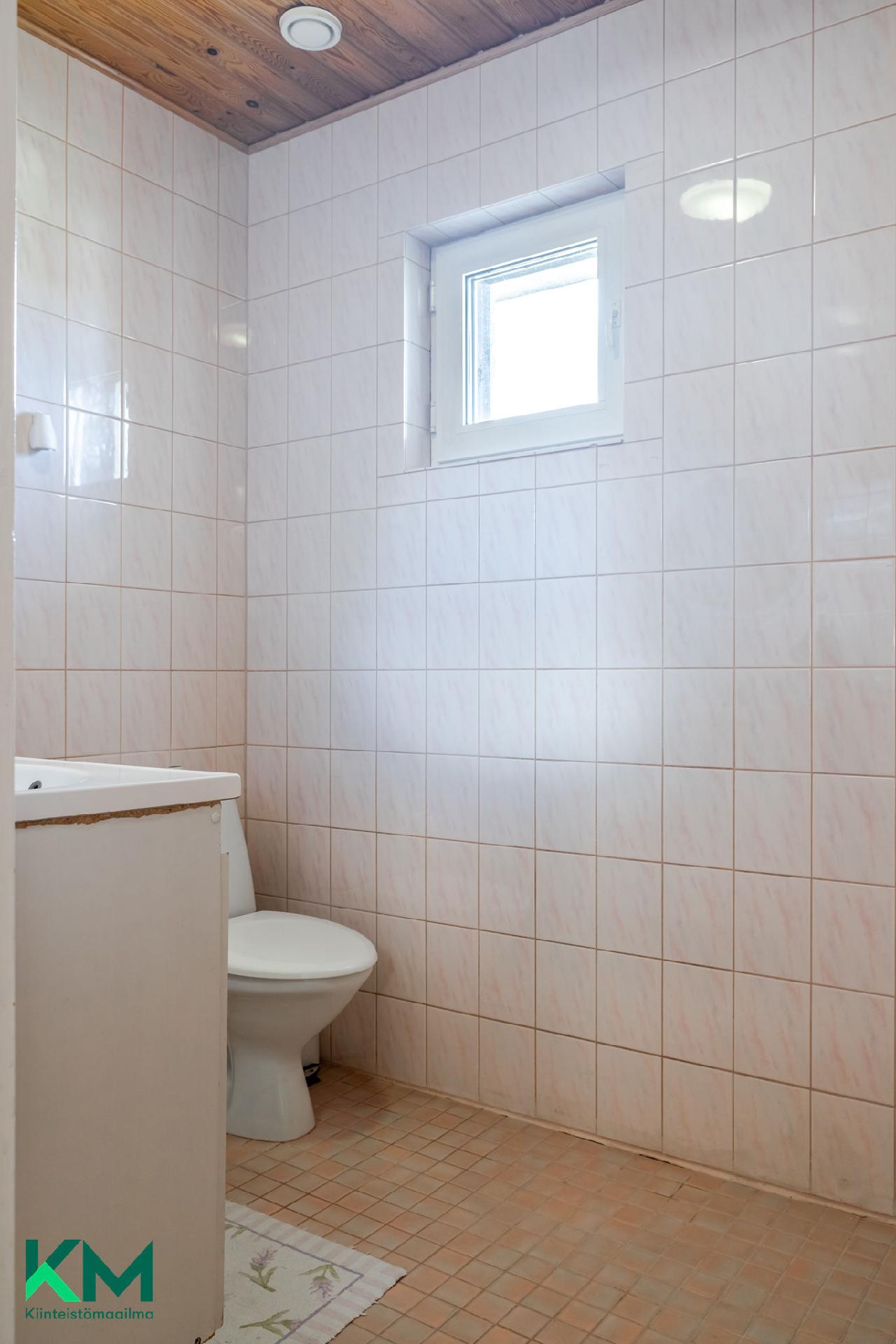 Muuntamotie 8, Vääksy, Asikkala