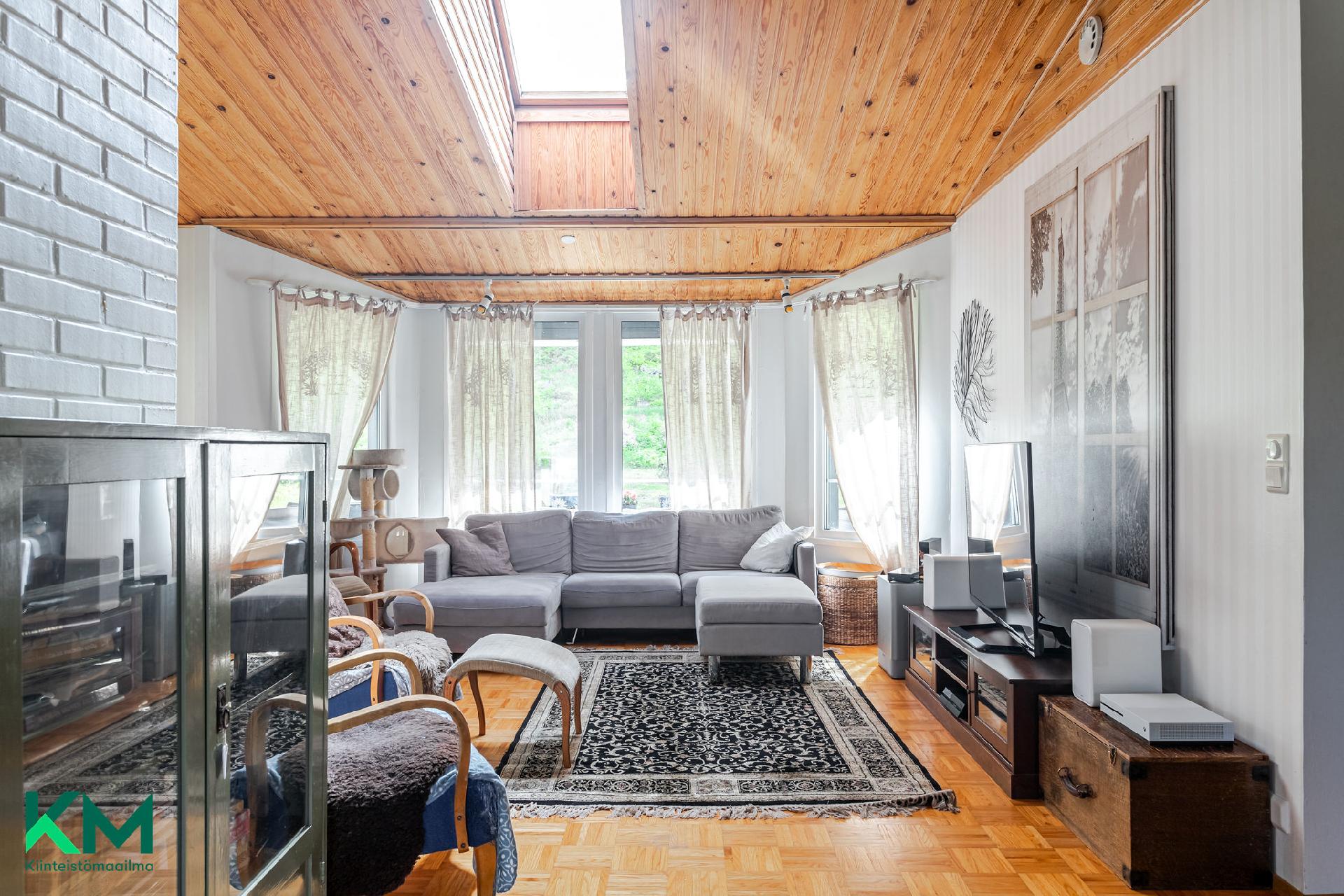 Muuntamotie 8, Vääksy, Asikkala