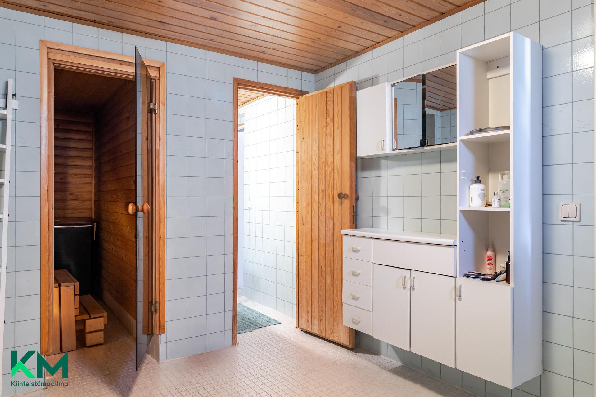 Muuntamotie 8, Vääksy, Asikkala