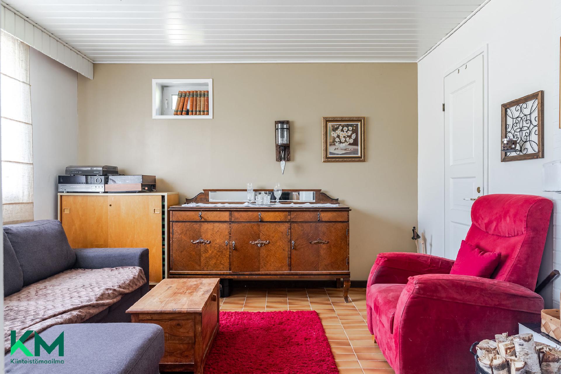 Muuntamotie 8, Vääksy, Asikkala