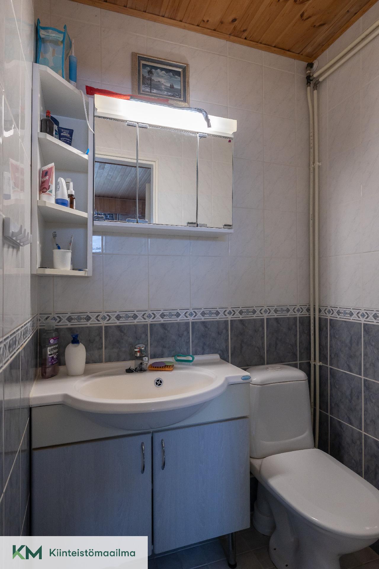 Harakankellonkatu 3, Mäntykangas, Kotka