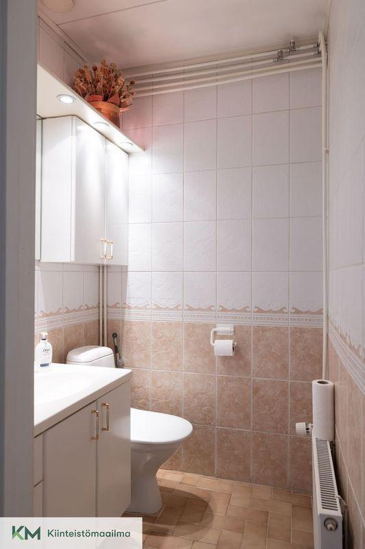 Harakankellonkatu 3, Mäntykangas, Kotka