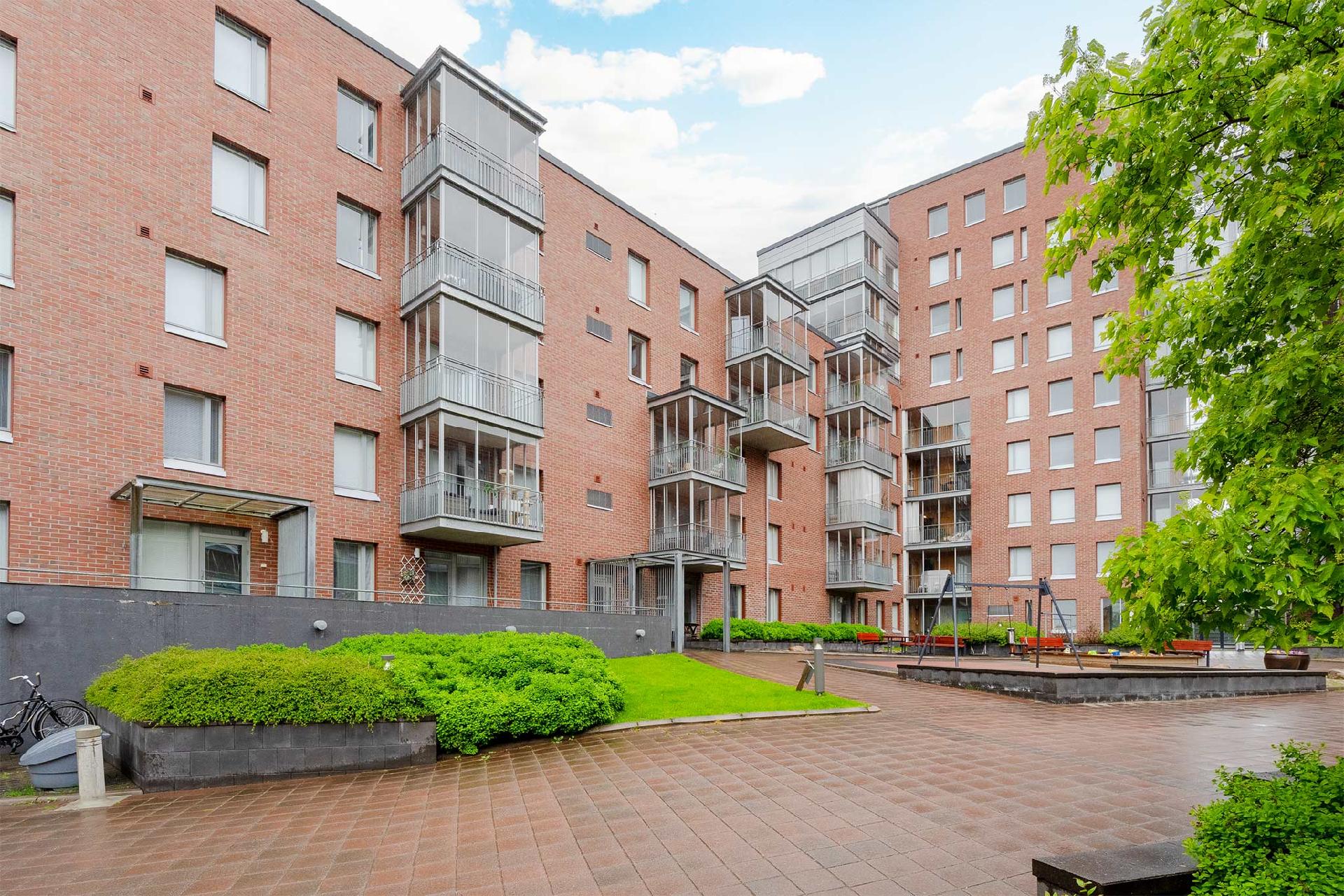 Voimakatu 1, Ratina, Tampere