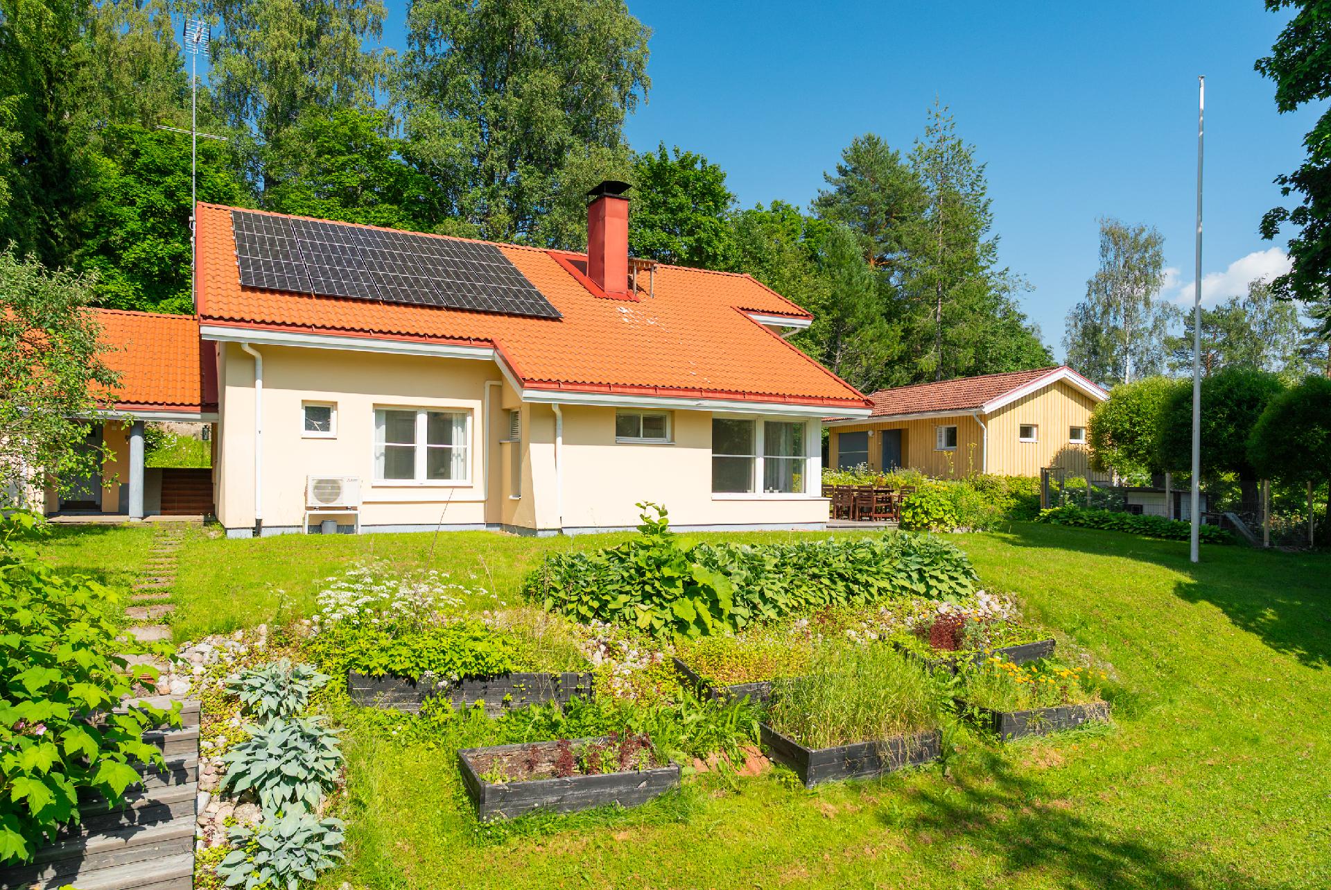 Suojärvenranta 5, Suolahti, Äänekoski