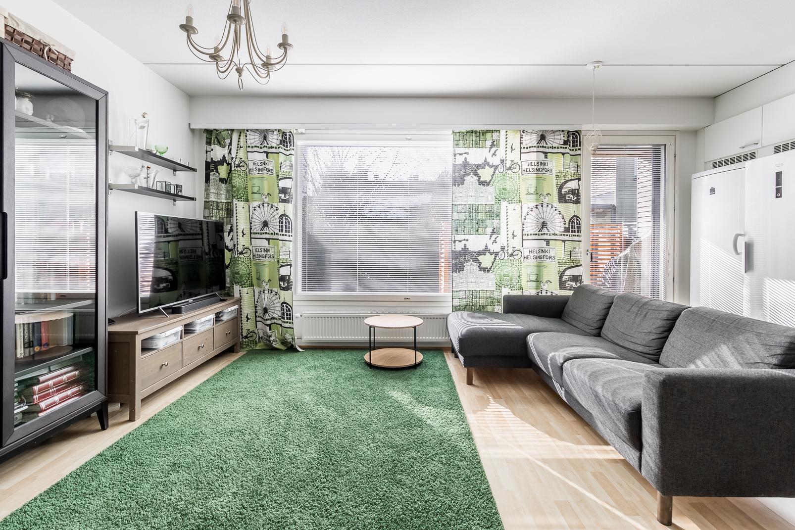 Kanervavinkkeli 2, Tapanila, Helsinki