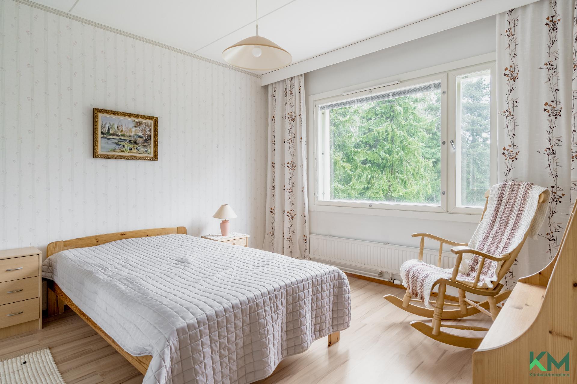 Saanatunturintie 1, Mellunmäki, Helsinki