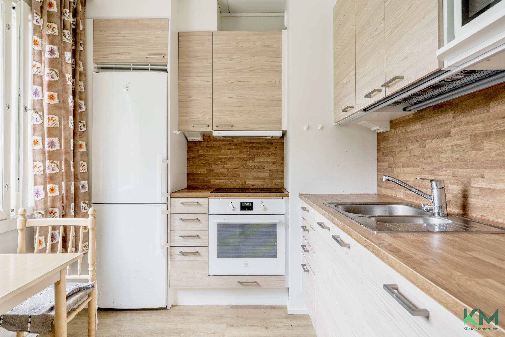 Saanatunturintie 1, Mellunmäki, Helsinki