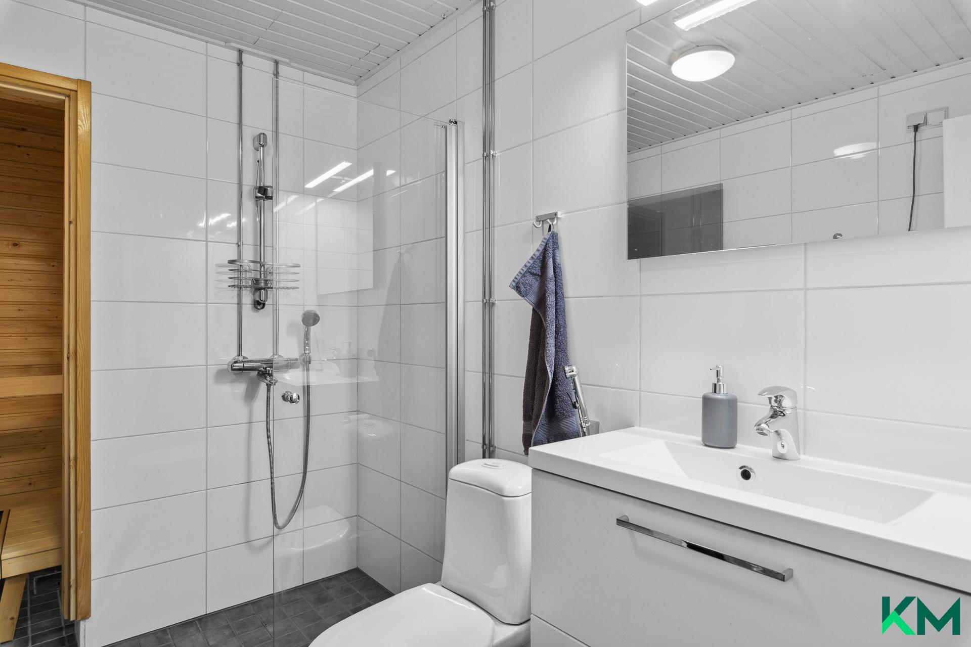 Hitsaajankatu 13, Herttoniemenranta, Helsinki
