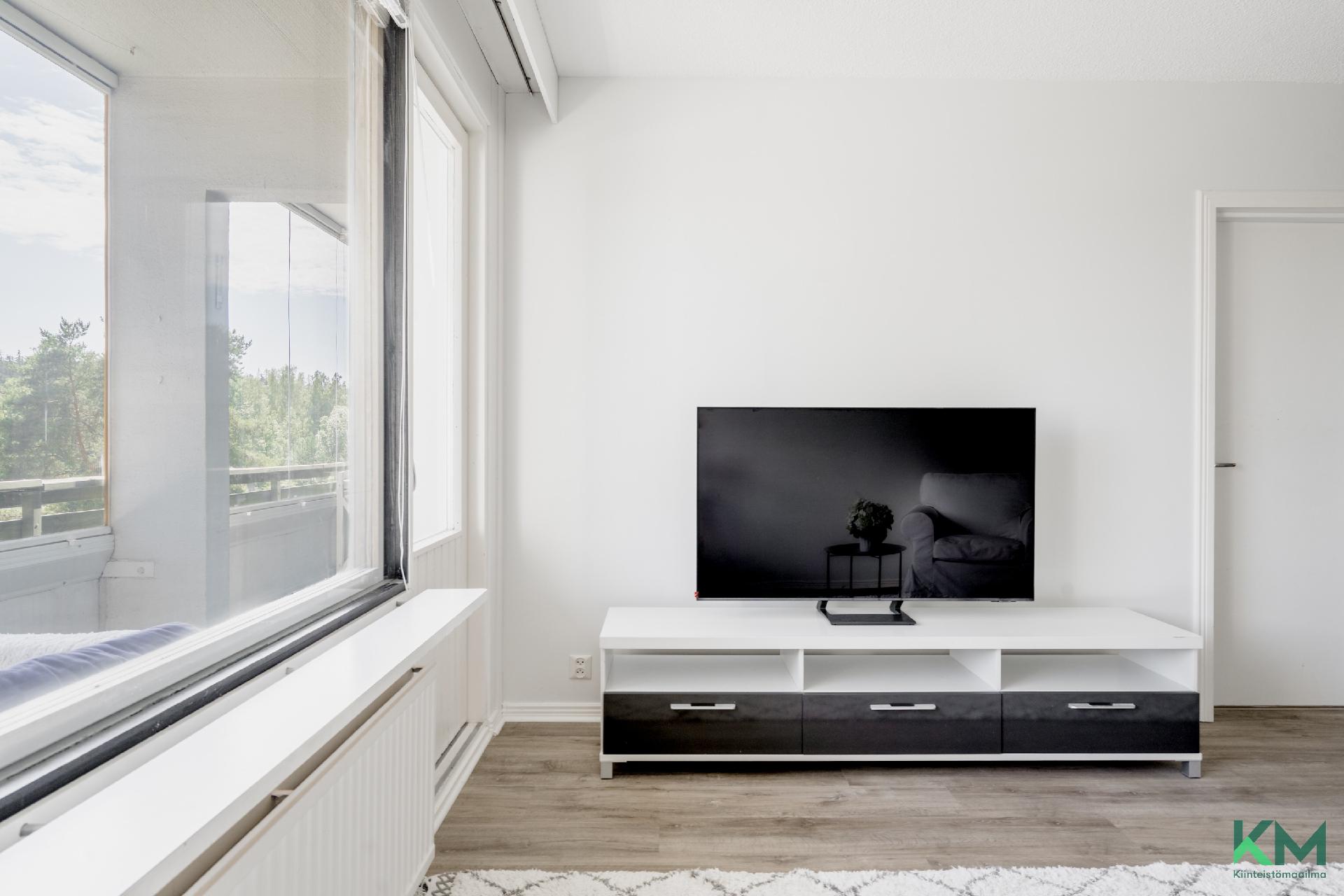 Törmäniityntie 15, Viherlaakso, Espoo