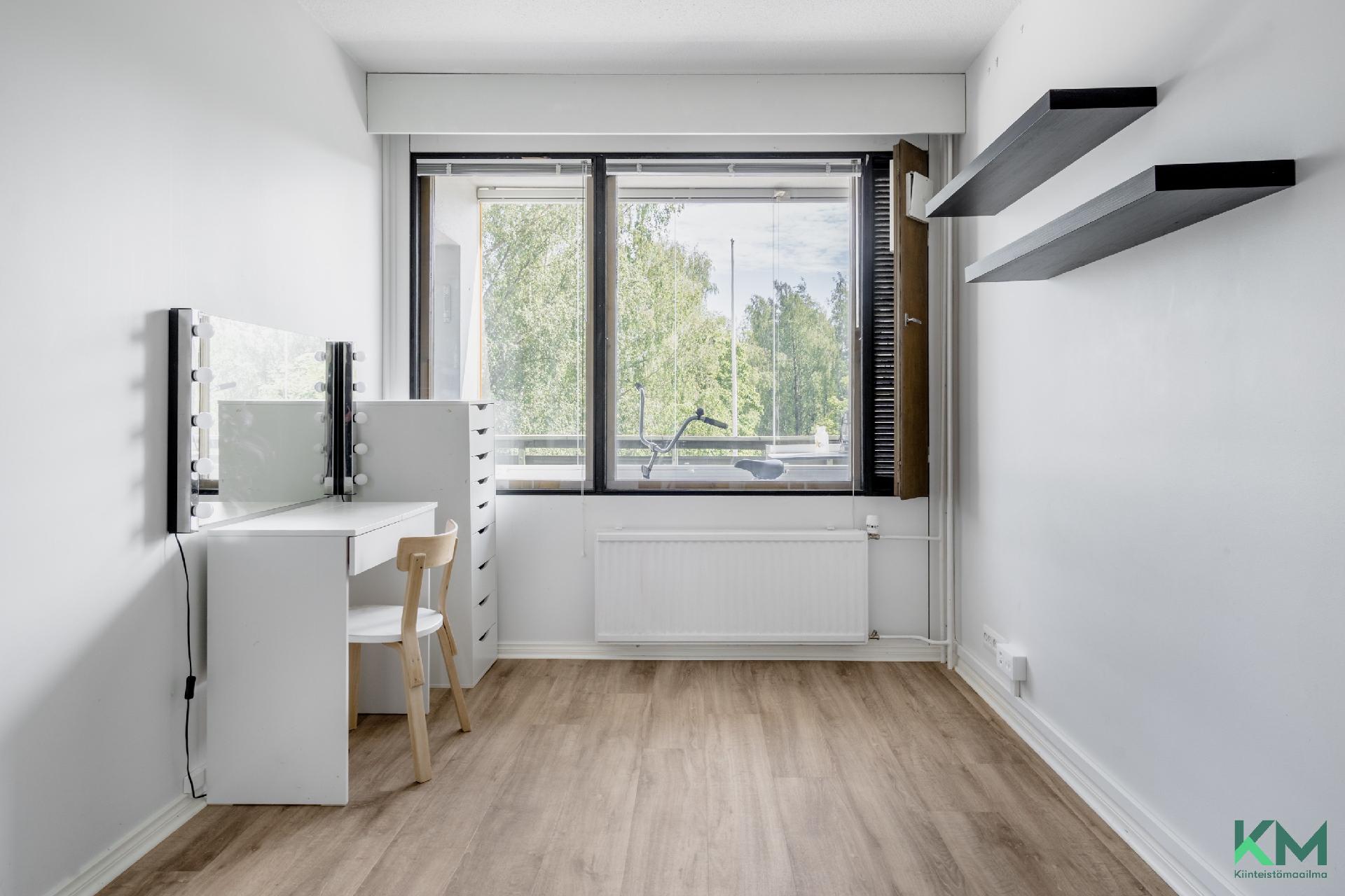 Törmäniityntie 15, Viherlaakso, Espoo