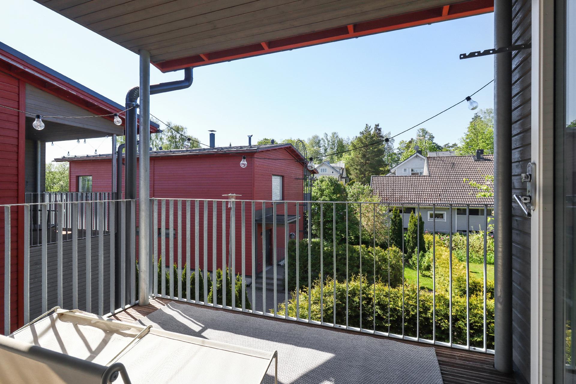 Kanervavinkkeli 2, Tapanila, Helsinki