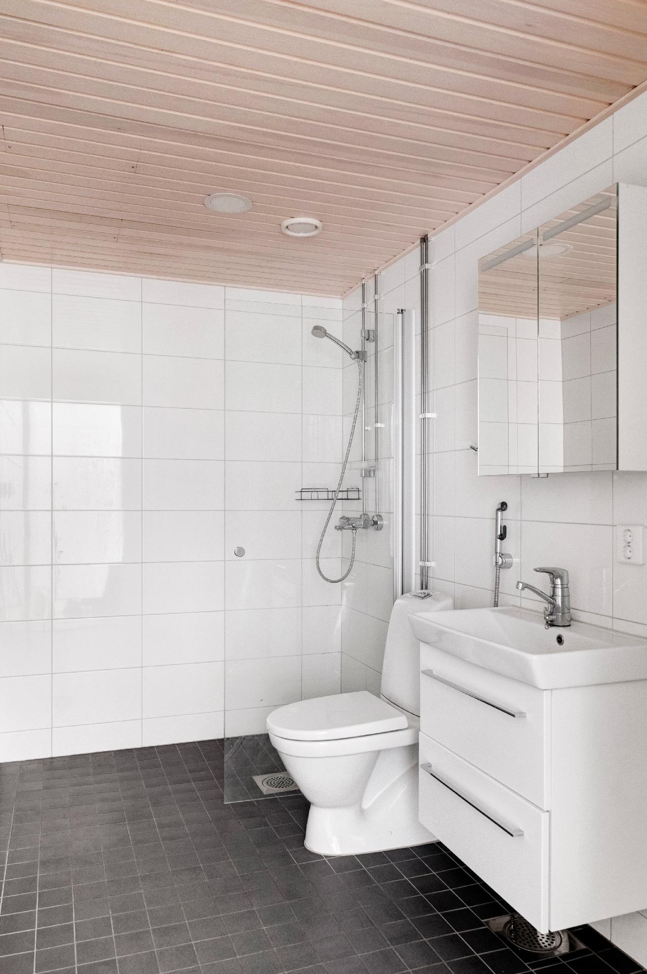 Orvokkikuja 3, Tikkurila, Vantaa