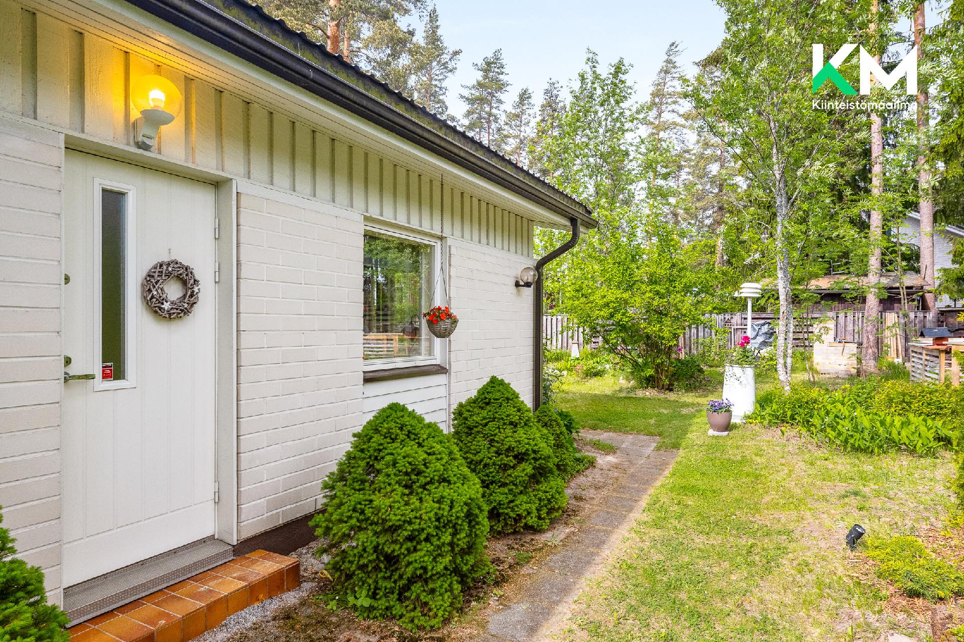Saarnitie 3, Vanha Koivukylä, Vantaa