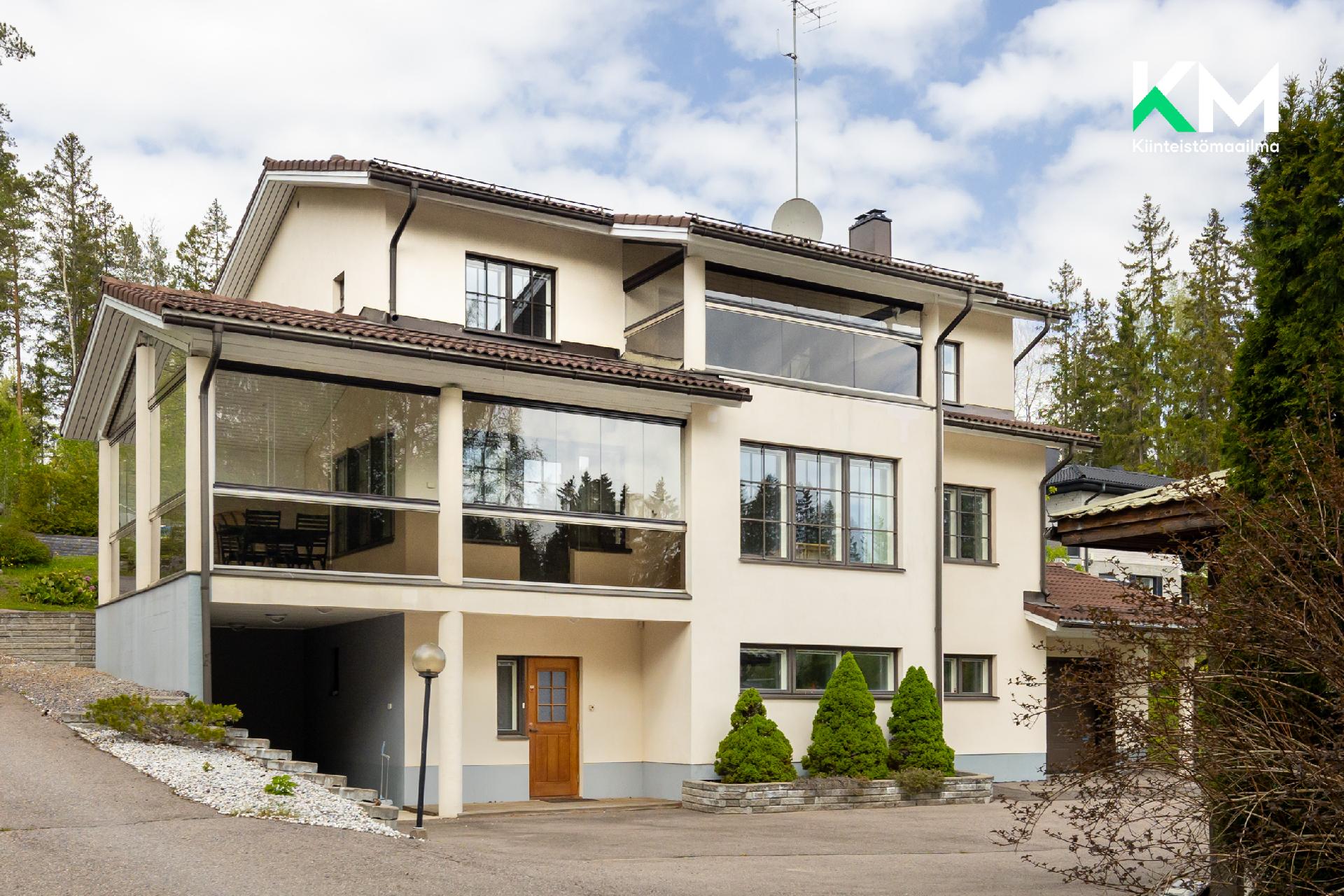 Kuusimäentie 13, Kuninkaanmäki, Vantaa