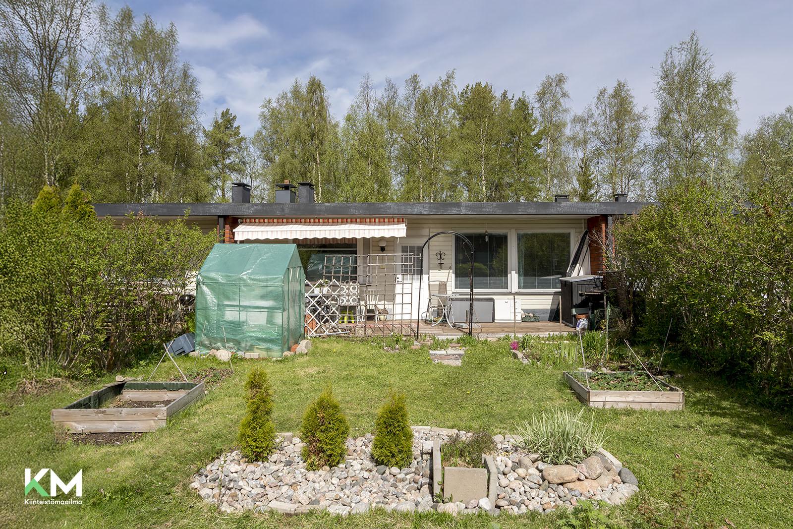 Raparperikuja 6, Oulunsalo, Oulu