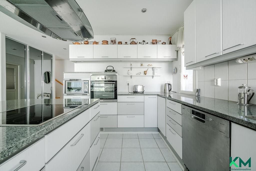 Metsärinteenkatu 16, Metsäpelto, Lahti