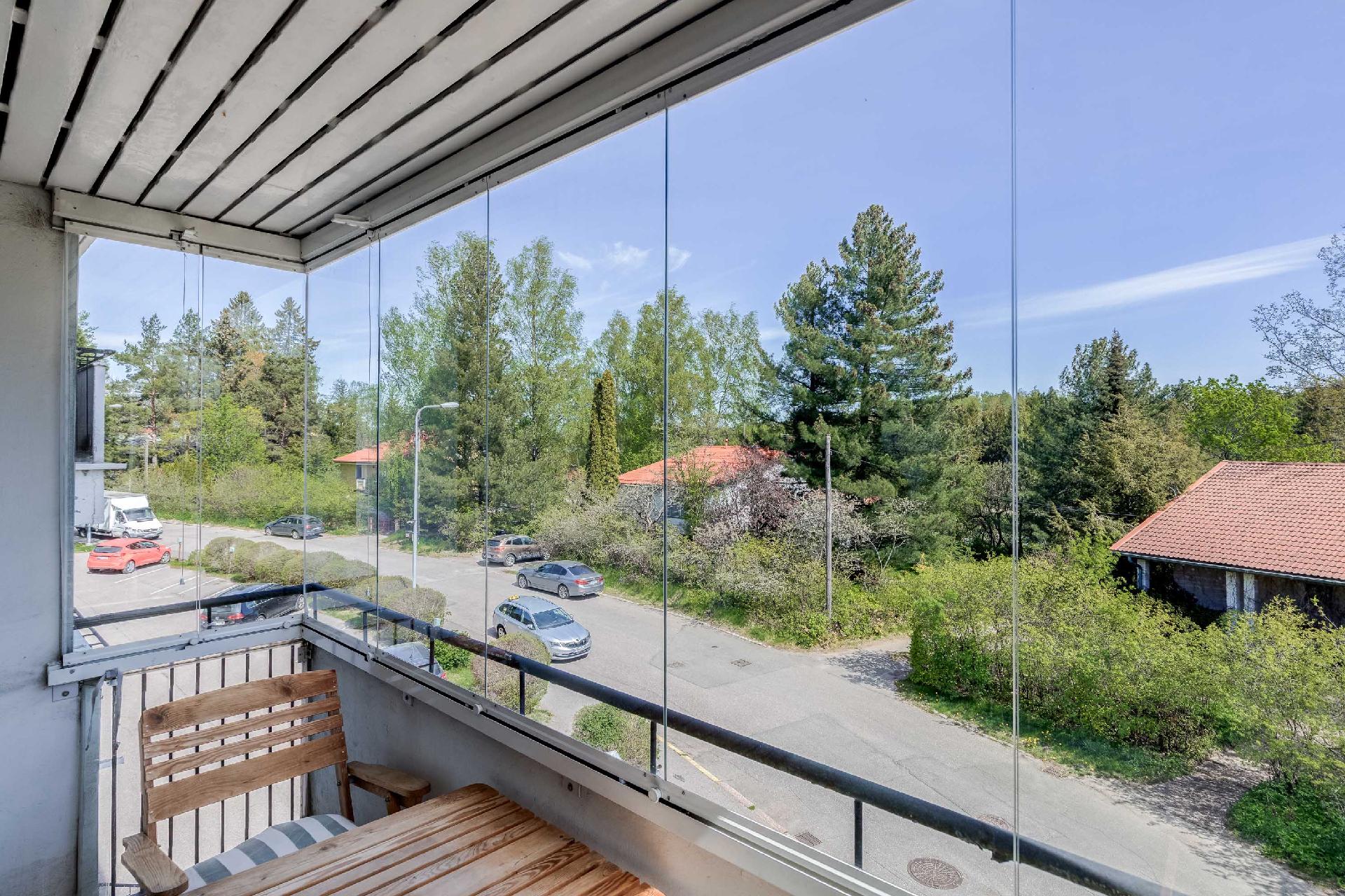 Suursuontie 2, Maunula, Helsinki