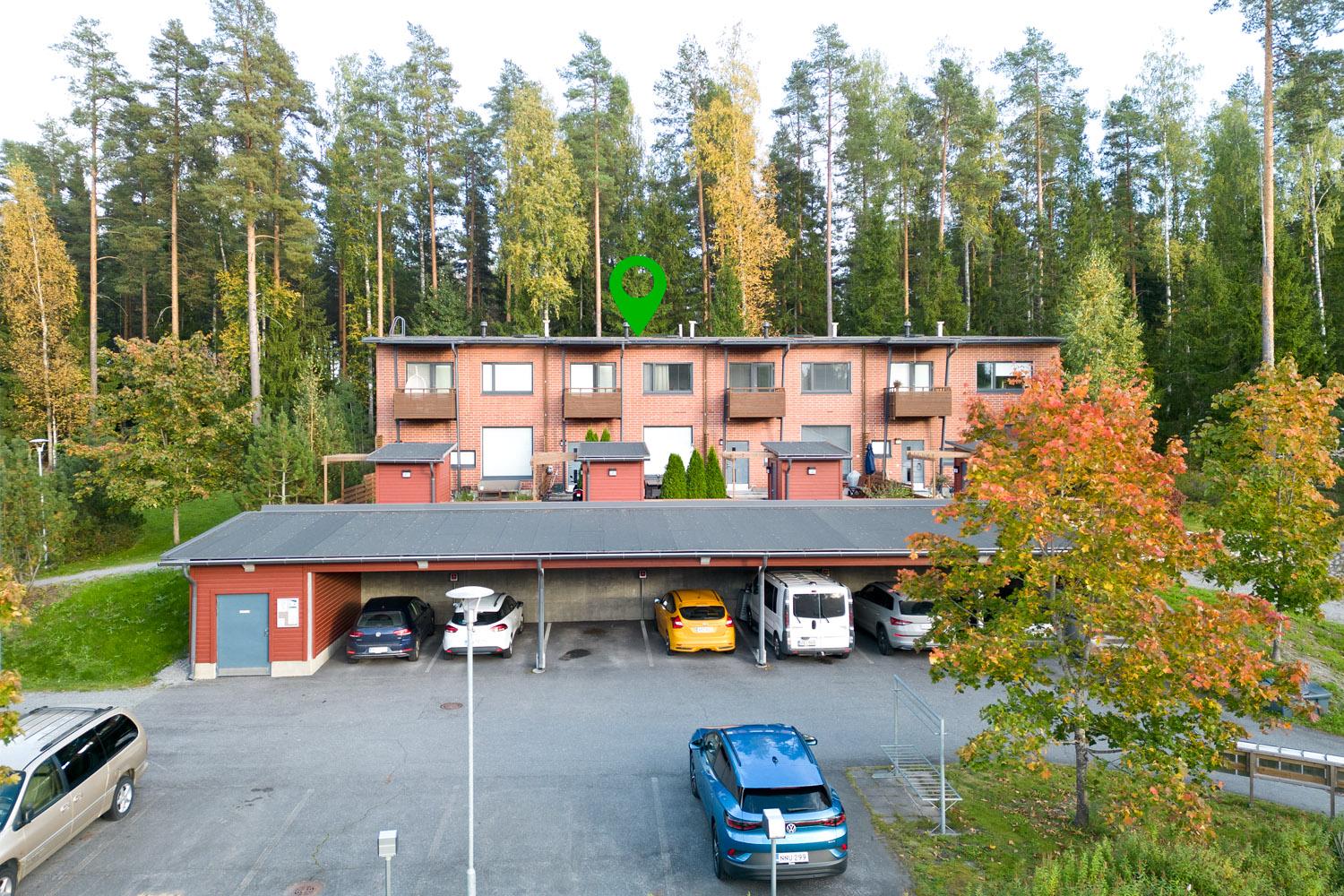 Huoneistokohtainen autokatospaikka