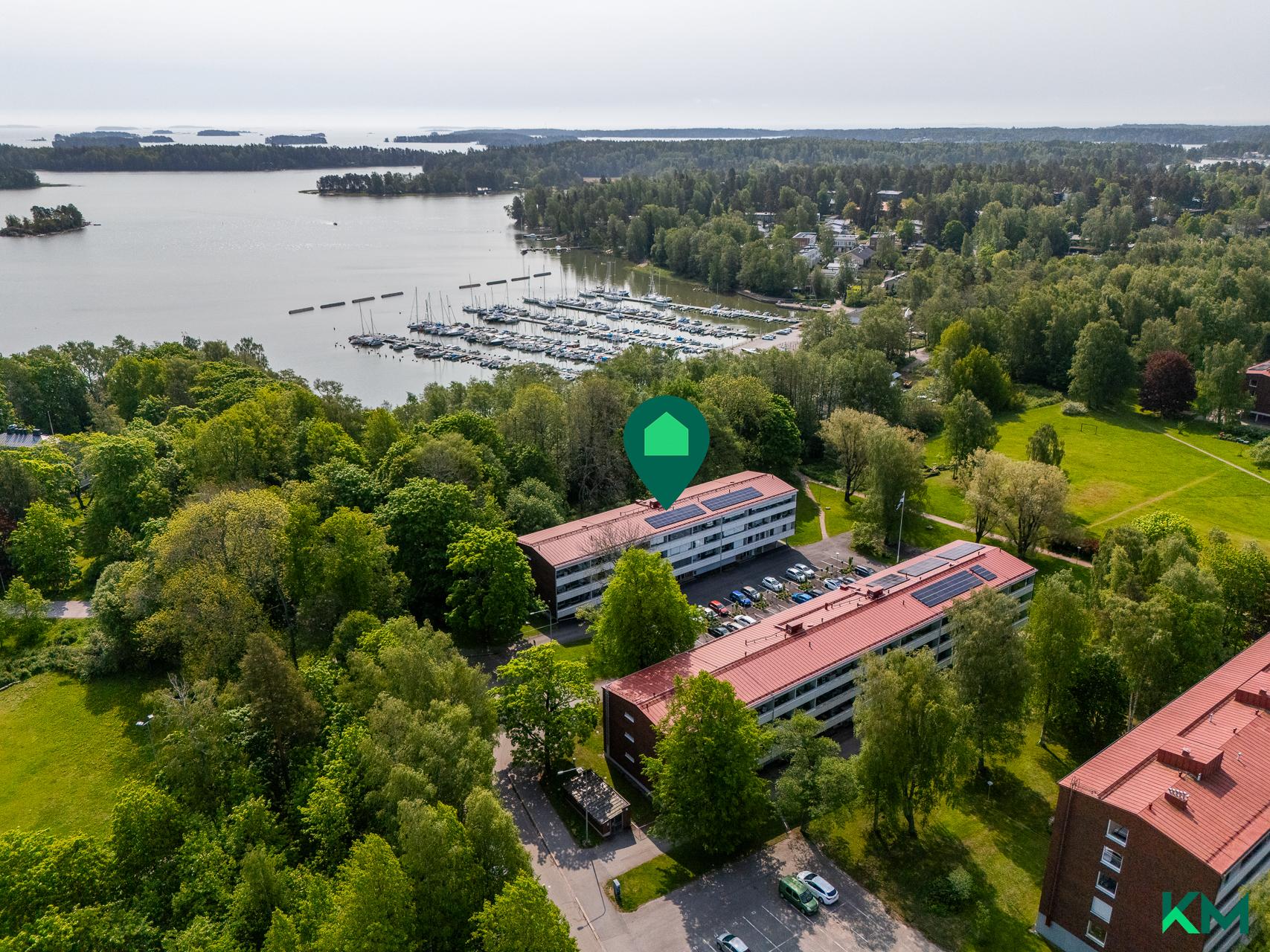 Untuvaisentie 13, Roihuvuori, Helsinki