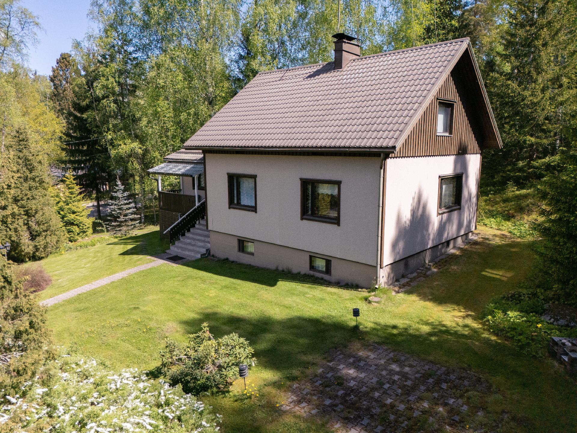 Tammistontie 5, Kirkonkylä, Nurmijärvi