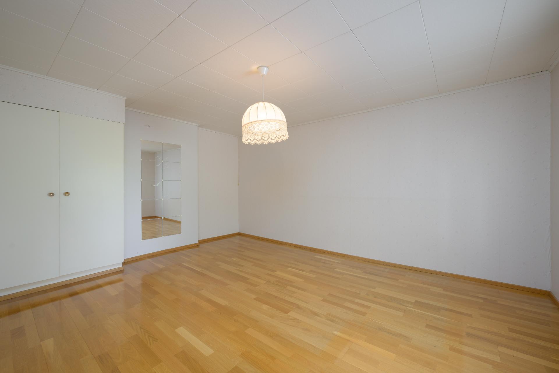 Tammistontie 5, Kirkonkylä, Nurmijärvi