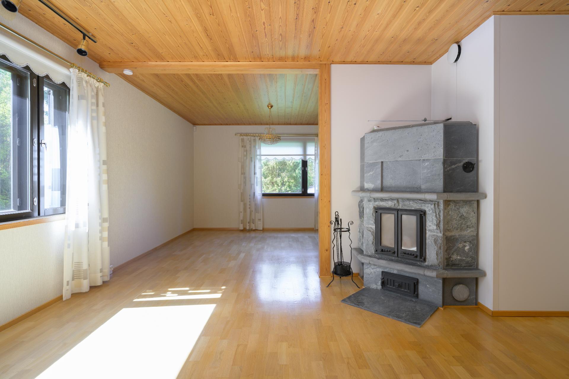 Tammistontie 5, Kirkonkylä, Nurmijärvi