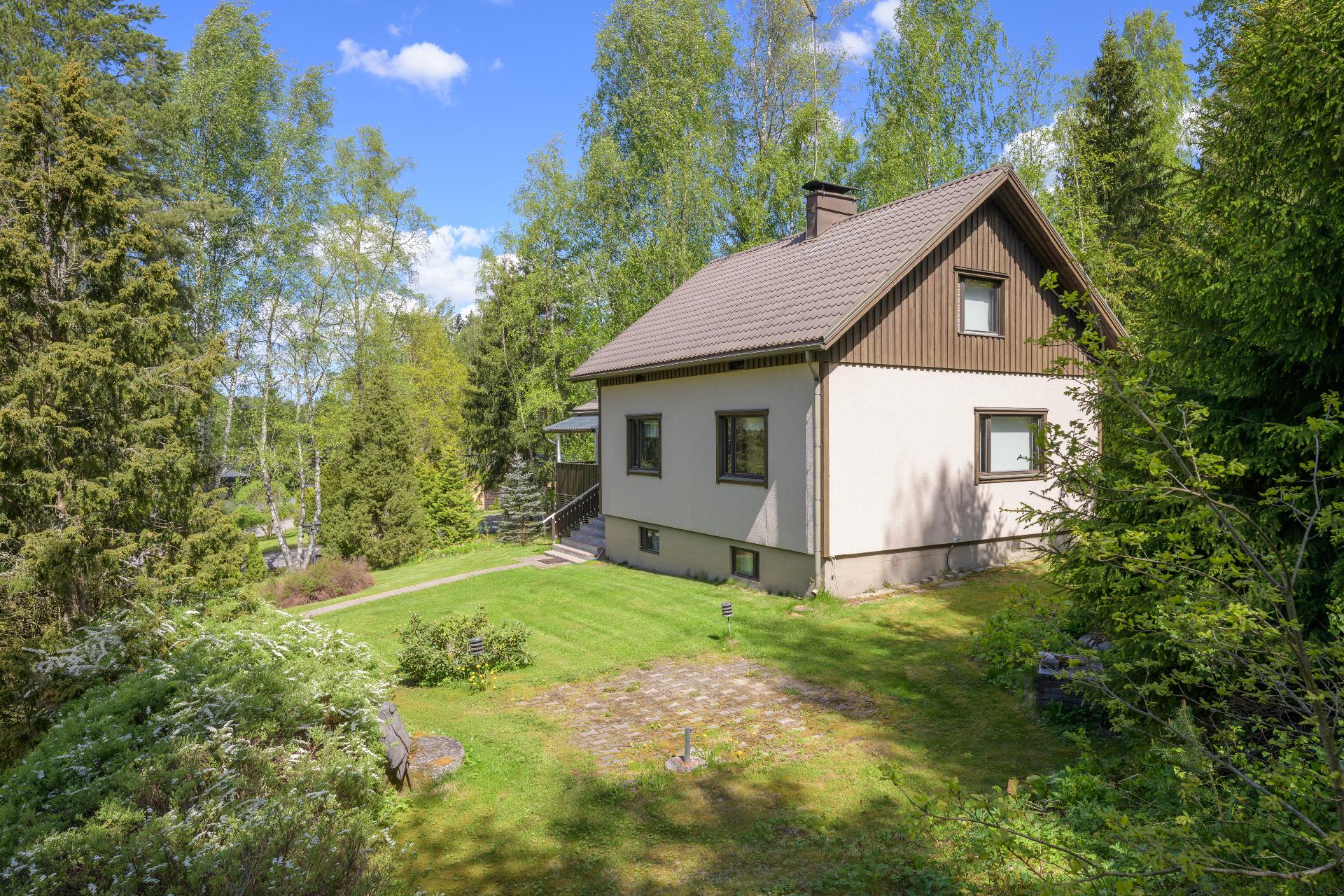 Tammistontie 5, Kirkonkylä, Nurmijärvi