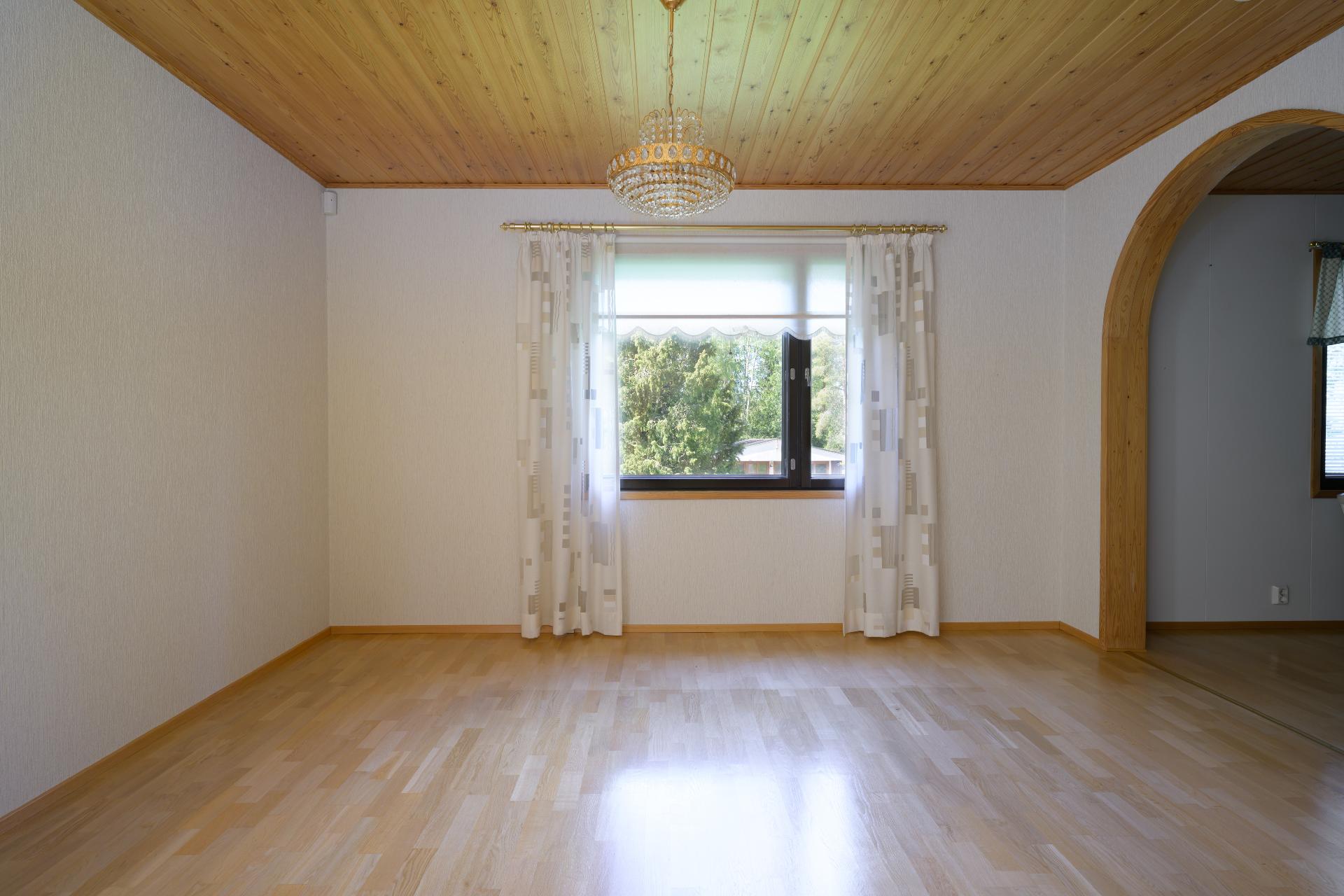 Tammistontie 5, Kirkonkylä, Nurmijärvi