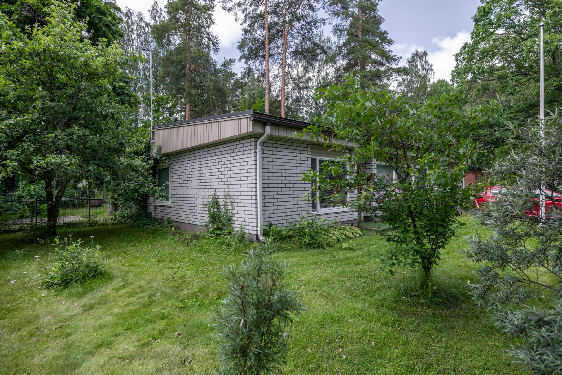 Tervaniementie 13, Kangasniemi