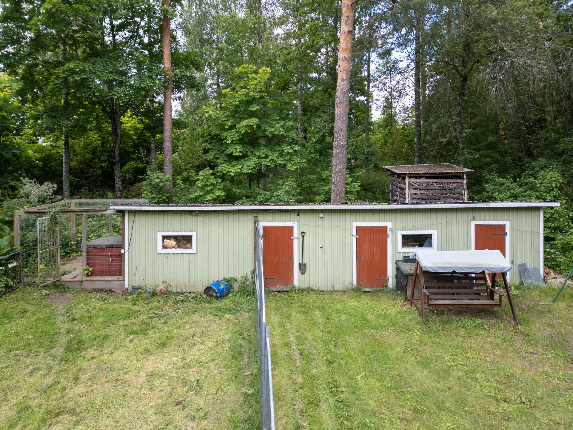 varastorakennus/liiteri