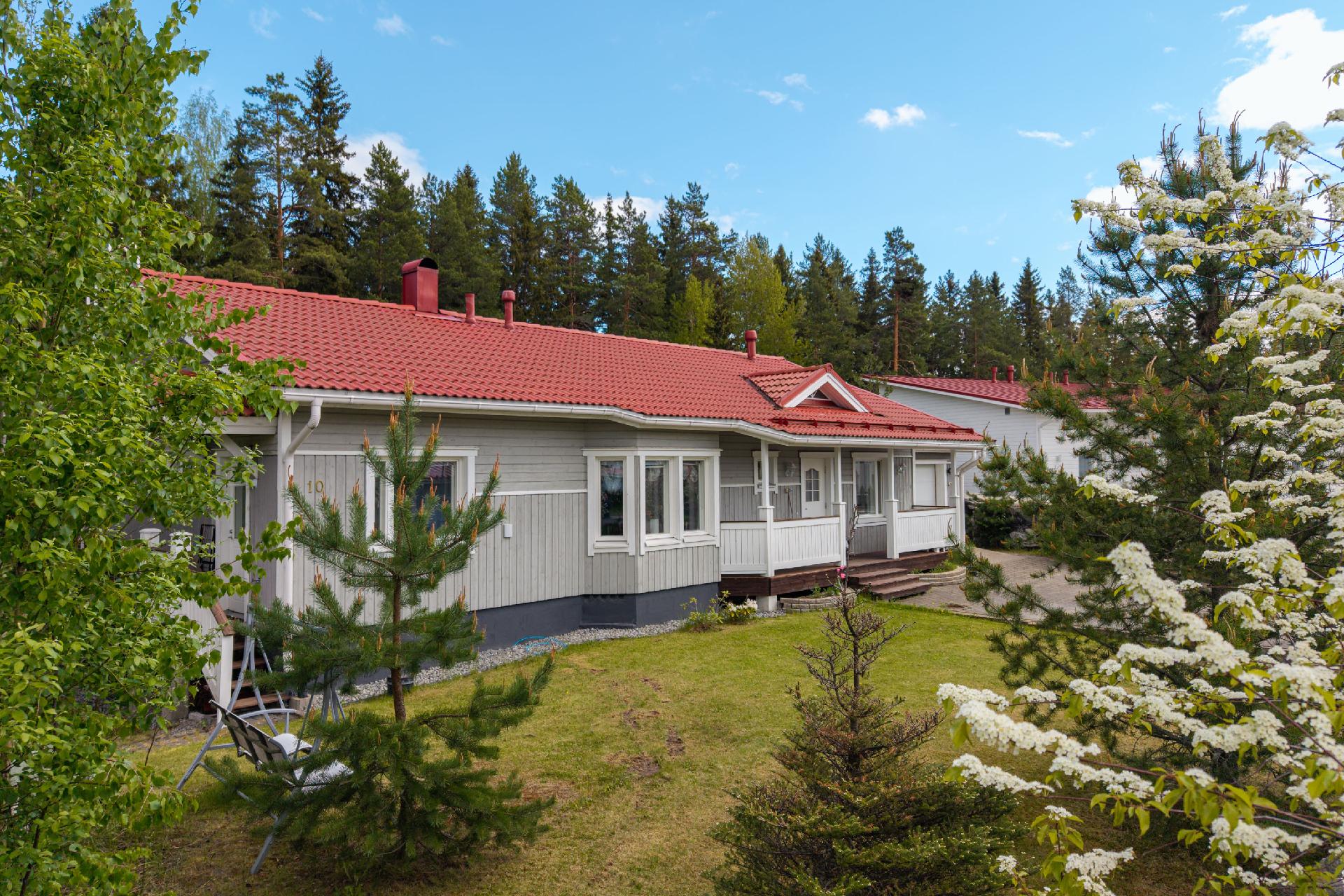 Revontulenkatu 10, Saaristokaupunki, Kuopio