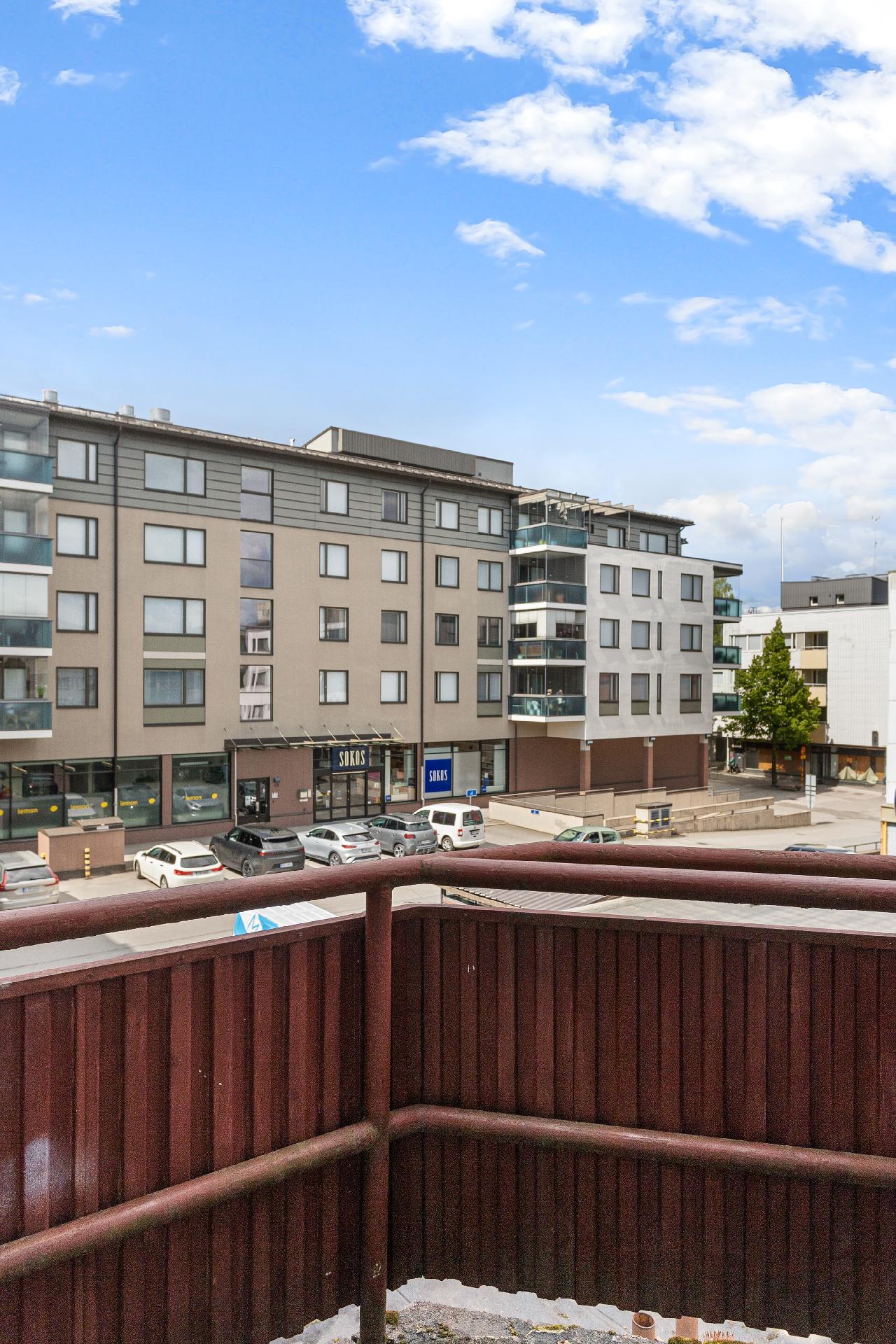 Oikokatu 2, Keskusta, Kouvola