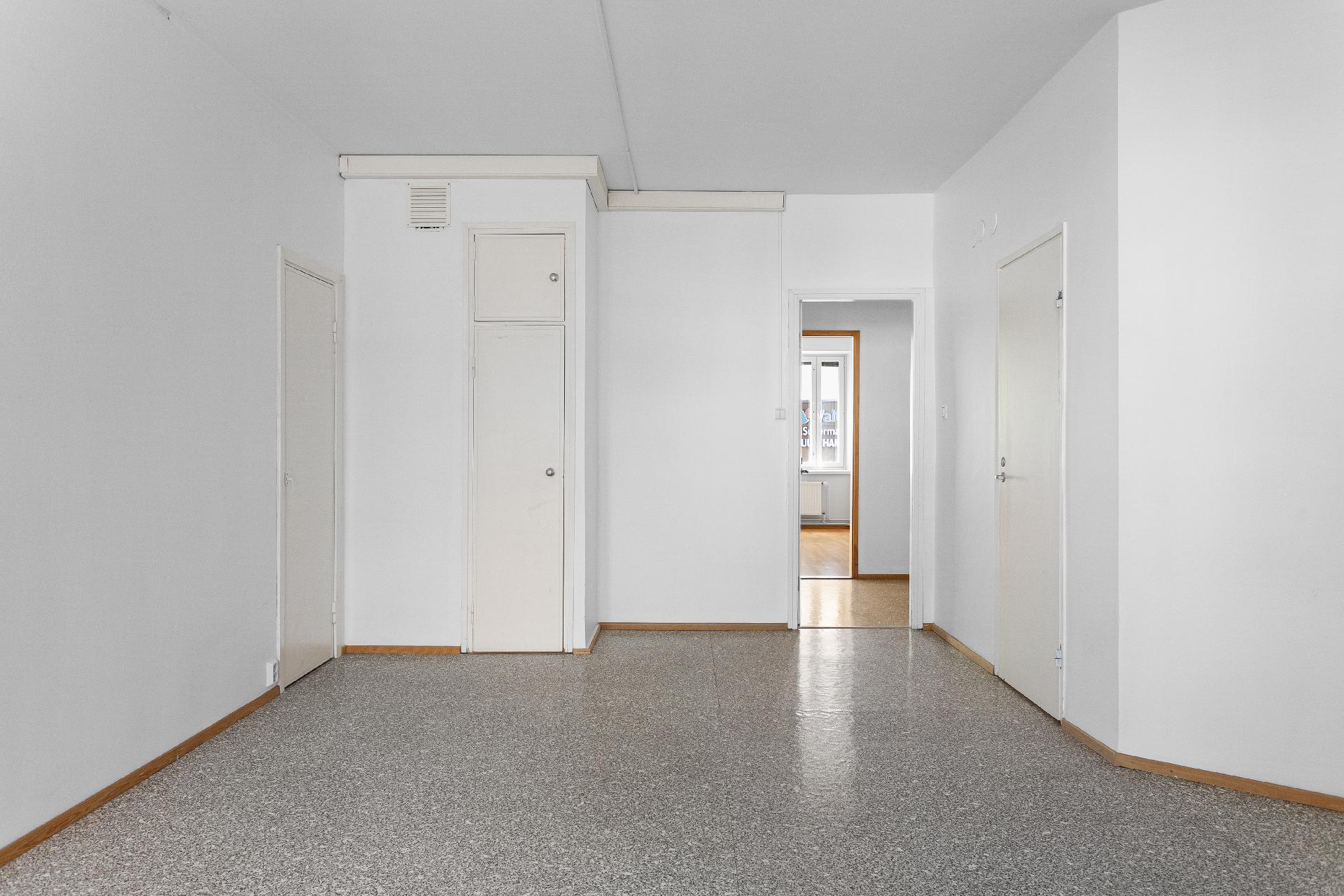 Oikokatu 2, Keskusta, Kouvola