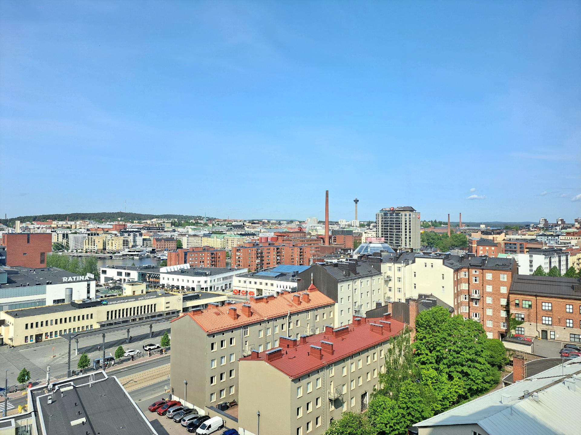 Maisema parvekkeelta